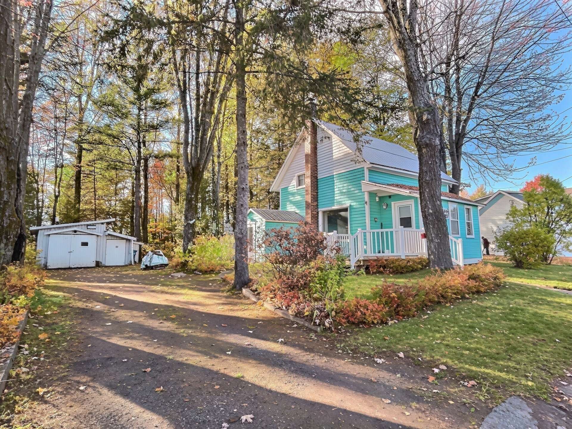 MLS: 27282134