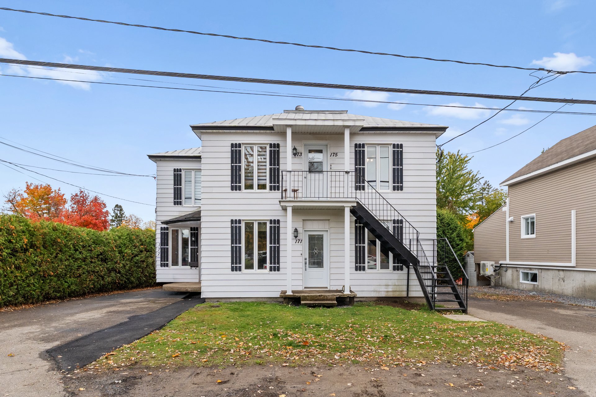 MLS: 21960080