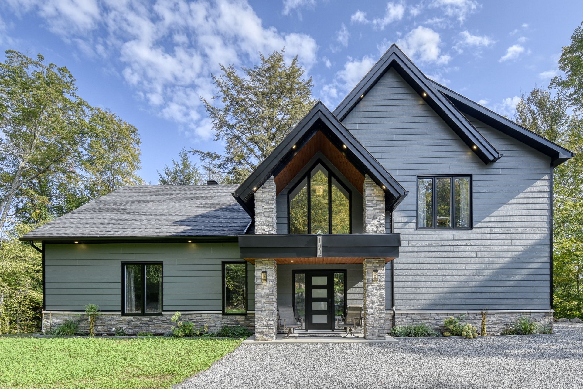 MLS: 13990664