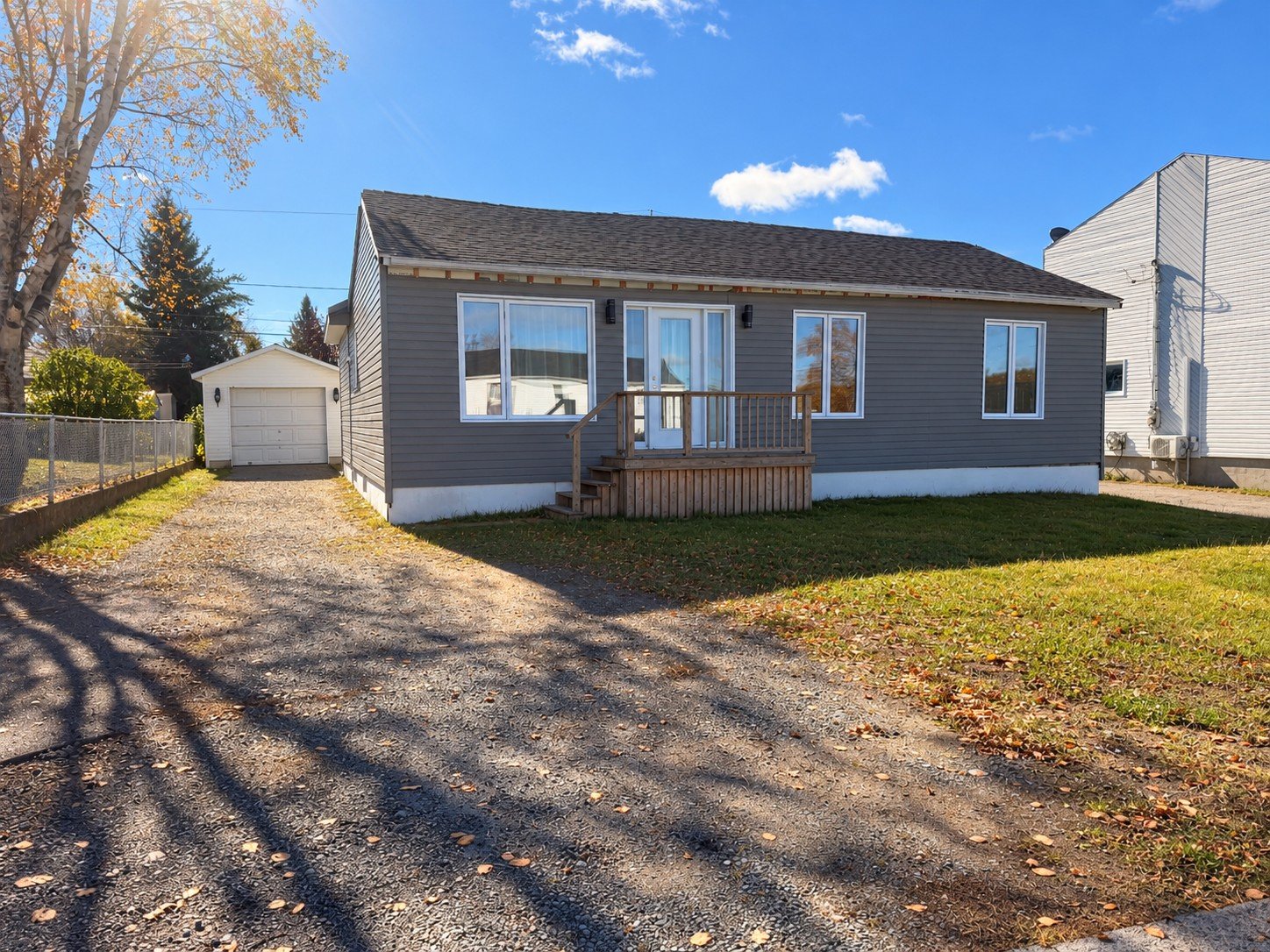 MLS: 20585369