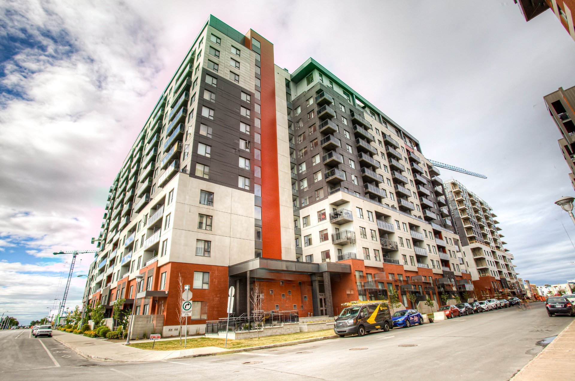 MLS: 23003128