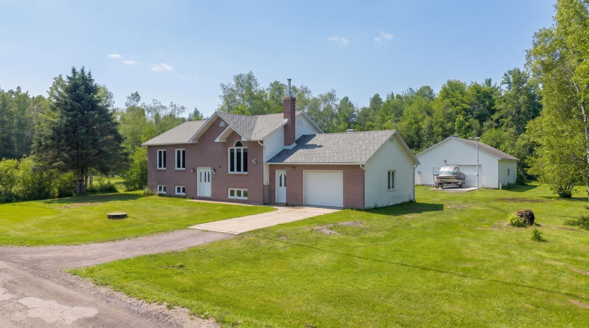 MLS: 15853494