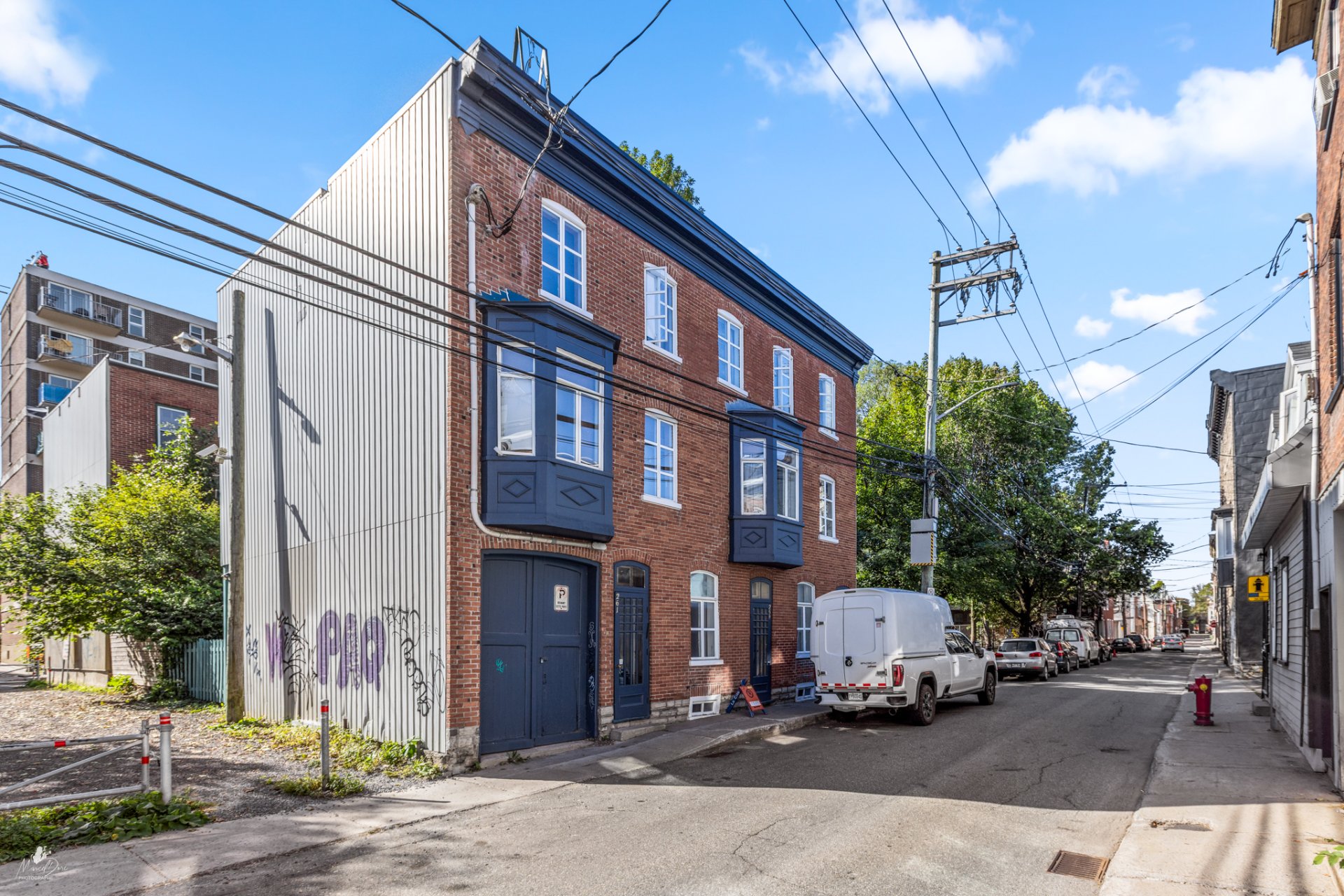 MLS: 19378886