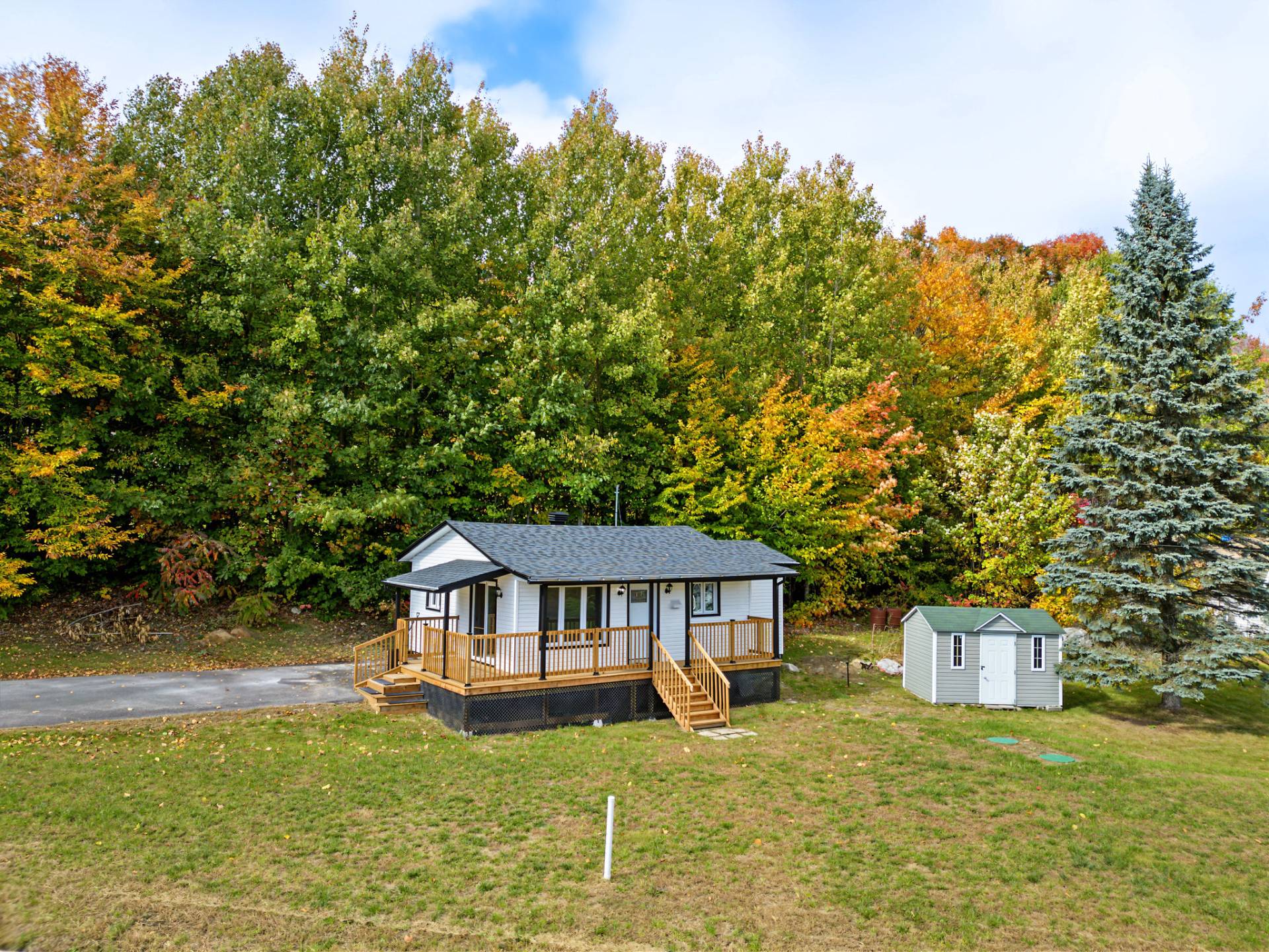 MLS: 23643136