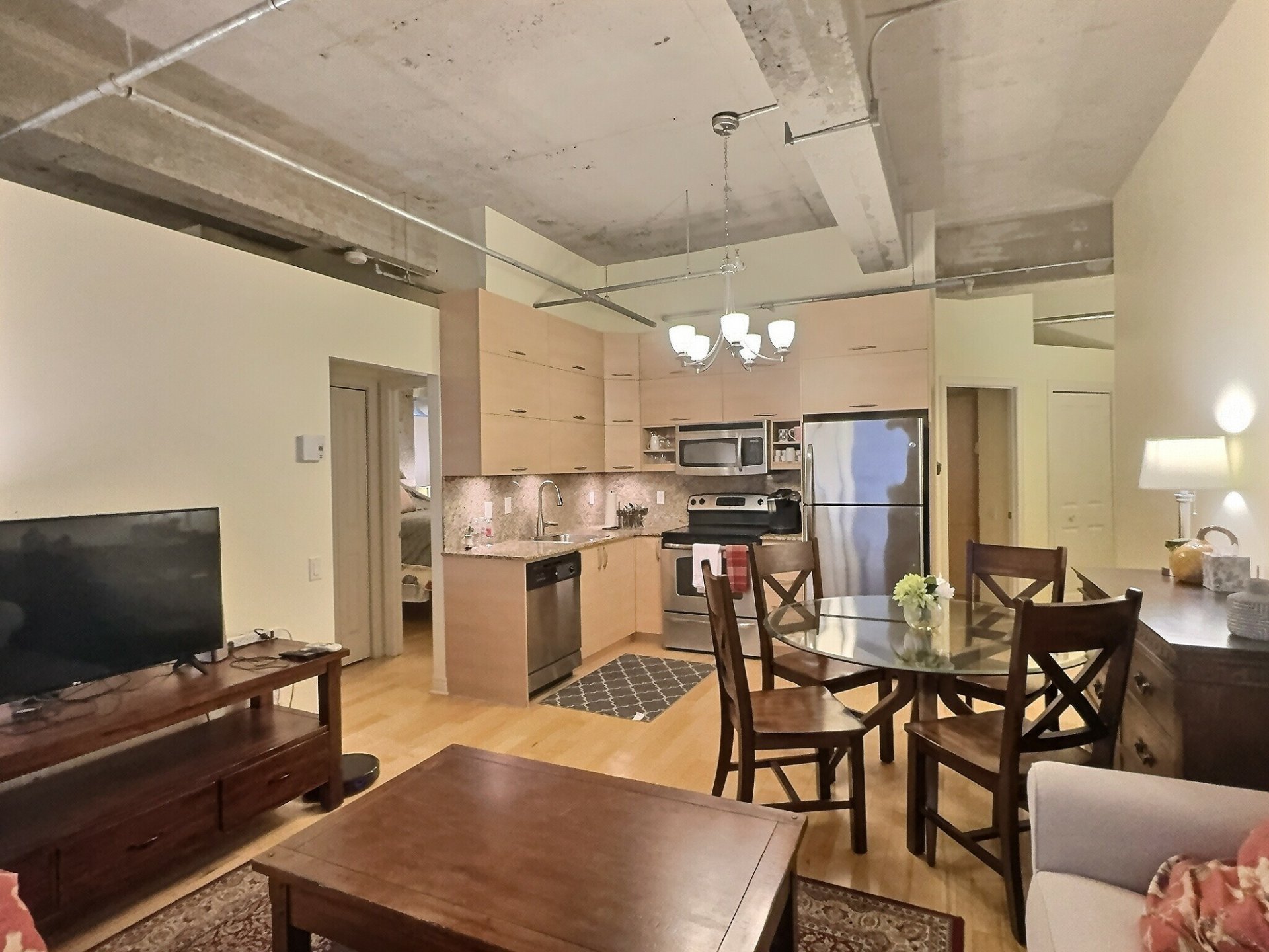 MLS: 18908245