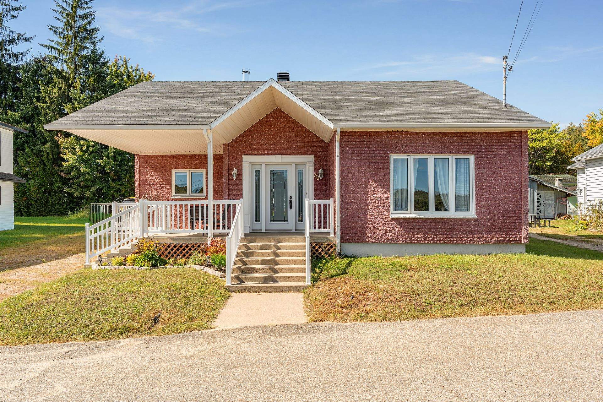 MLS: 13894514
