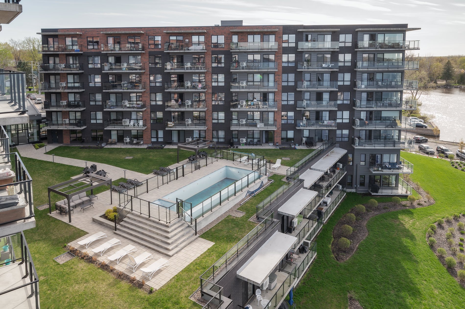 MLS: 23485492