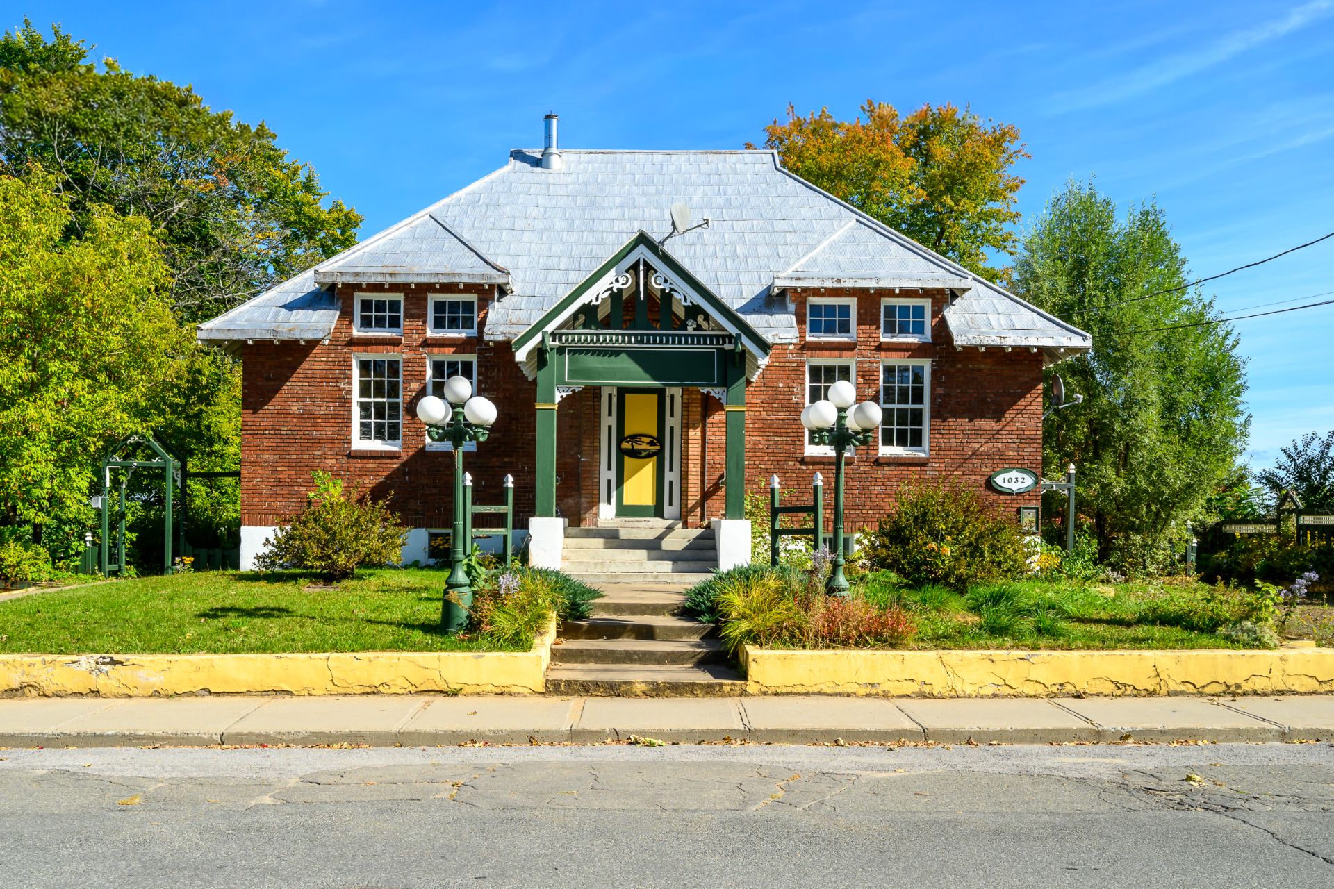MLS: 11025741