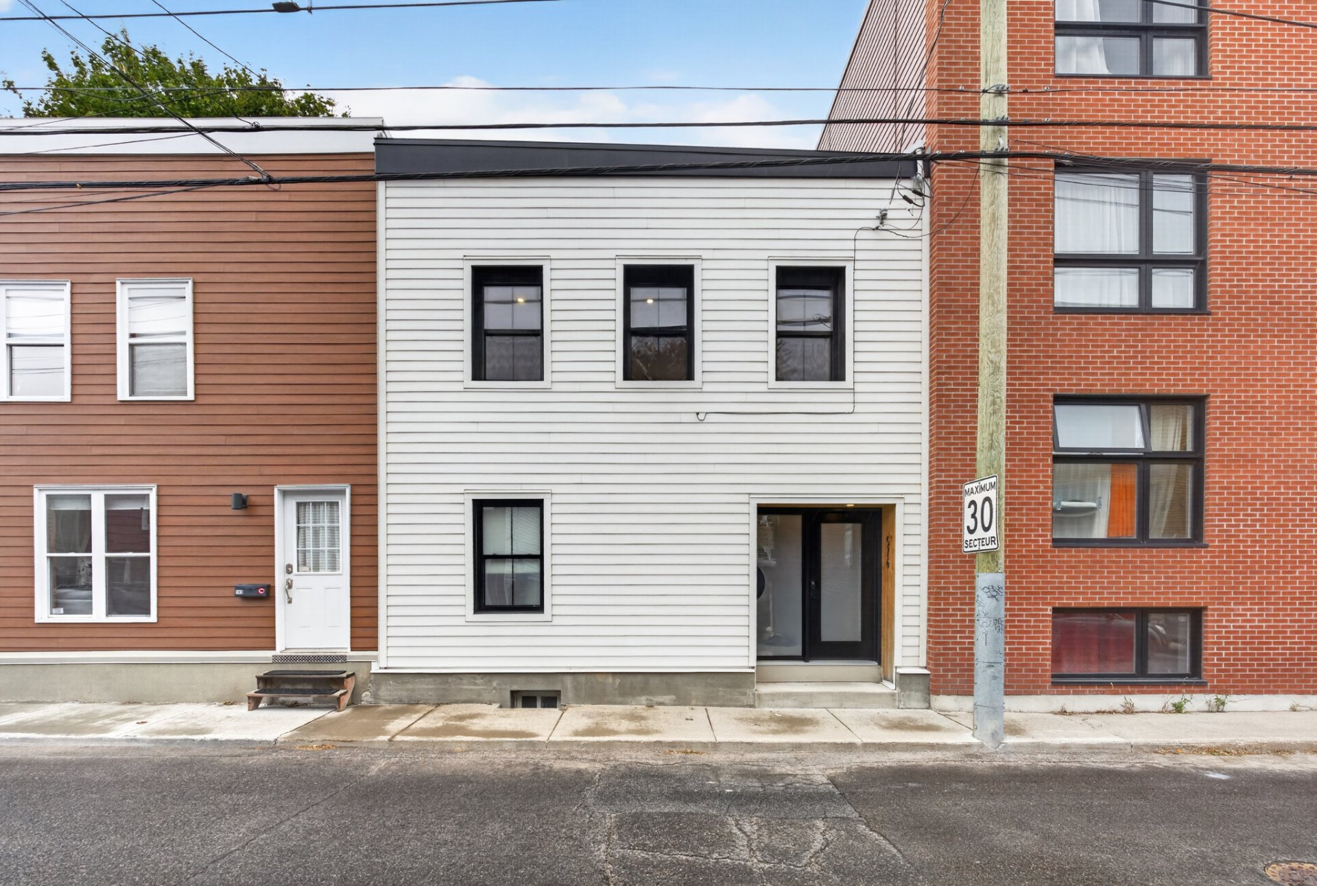 MLS: 16128971