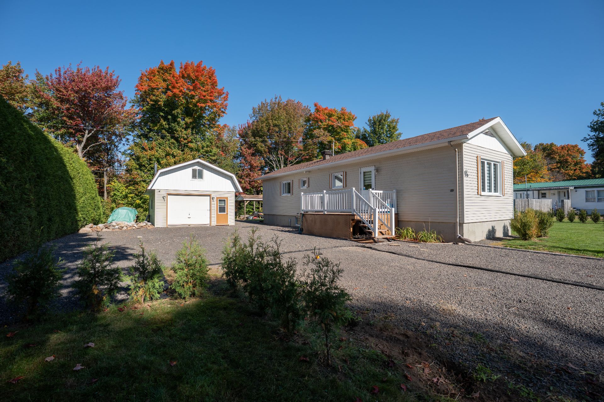 MLS: 10060405