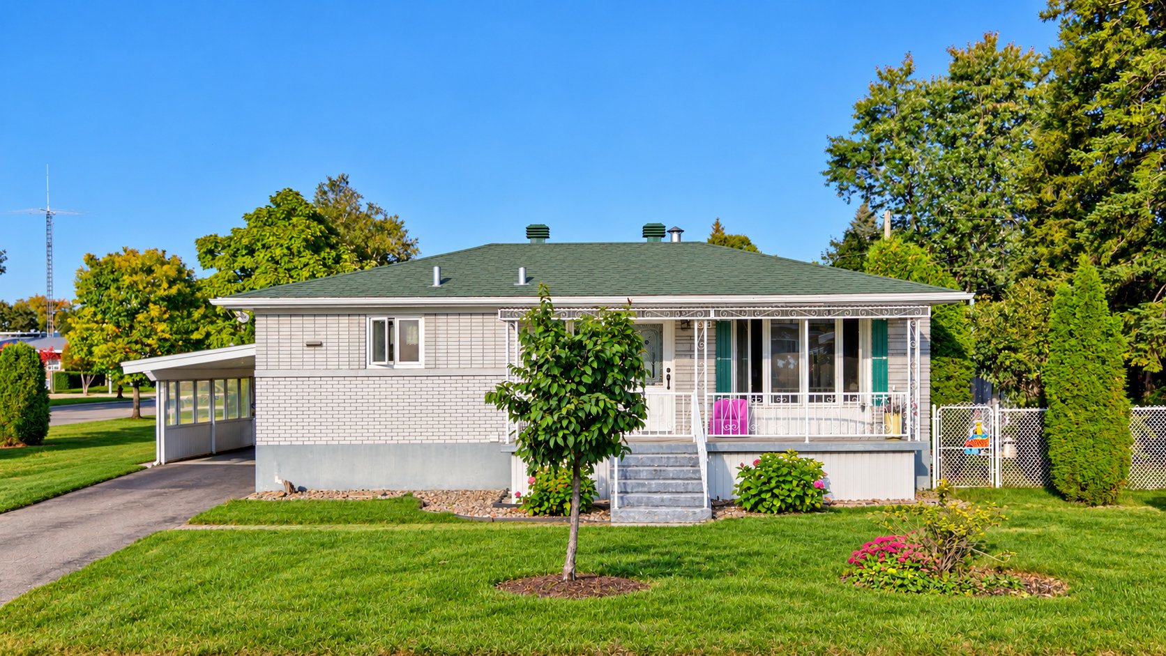 MLS: 18055836