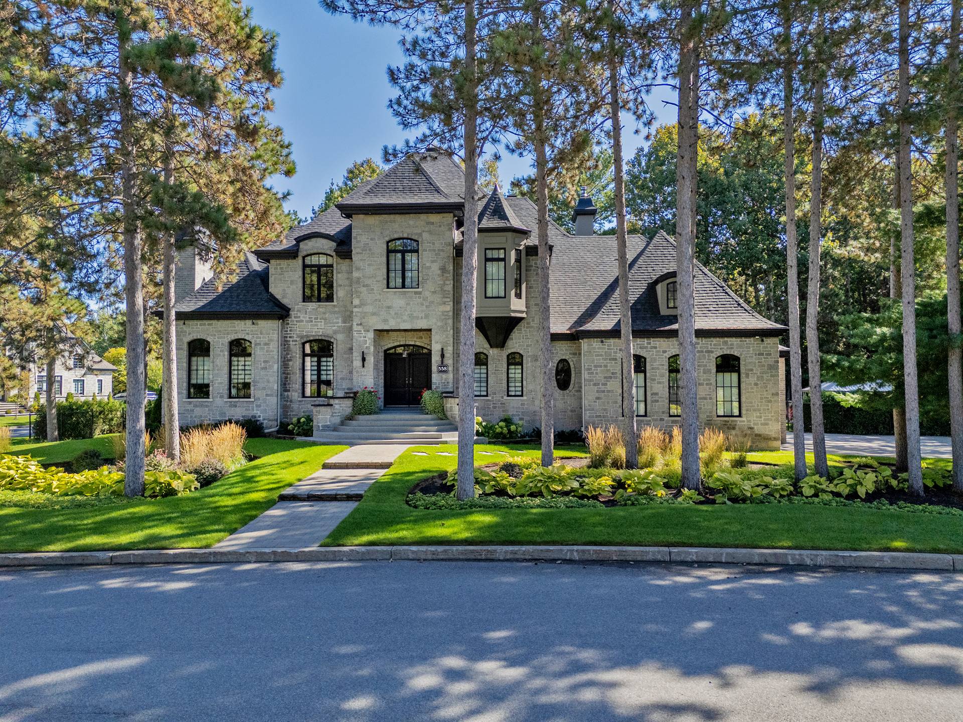 MLS: 17831357
