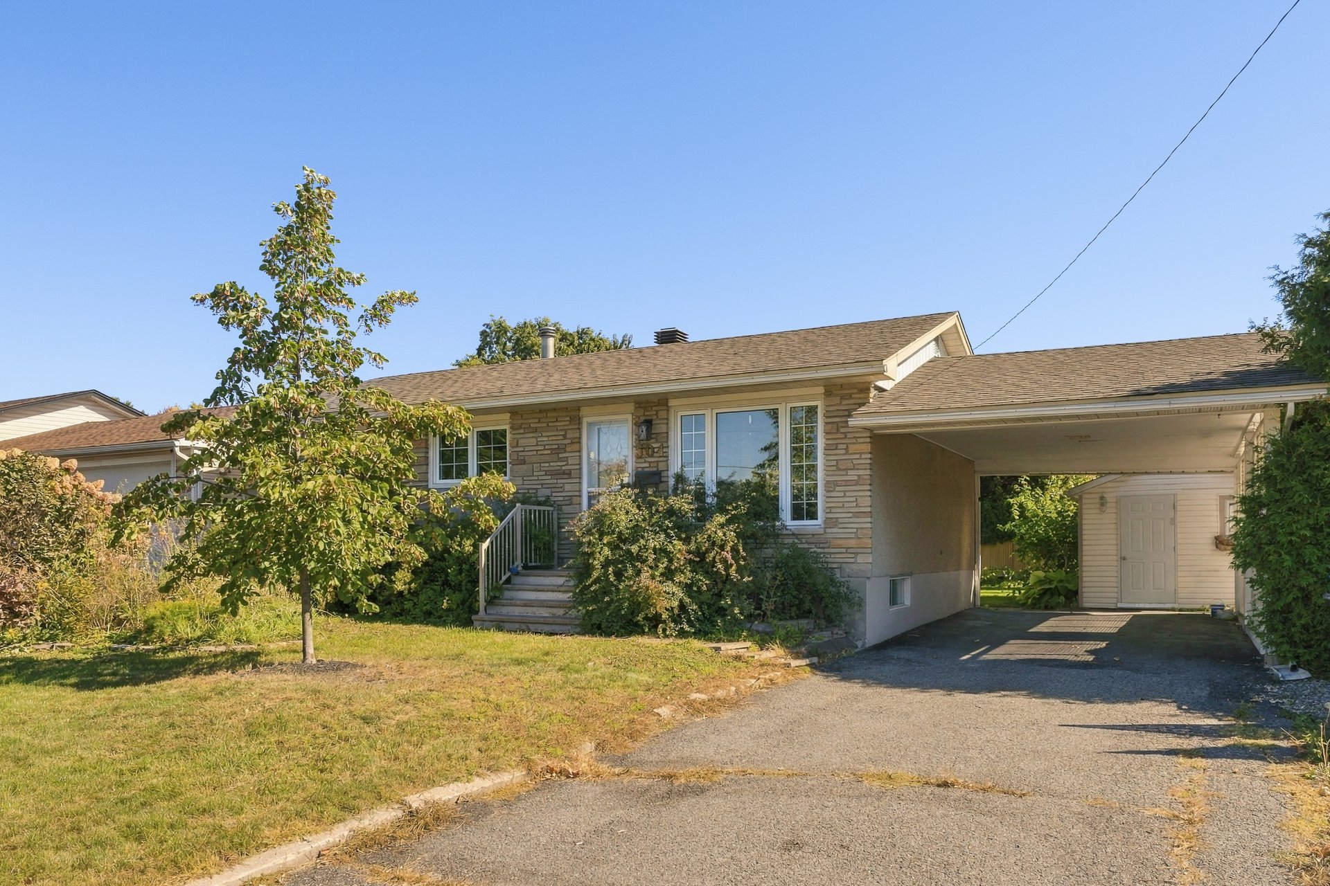 MLS: 17496104