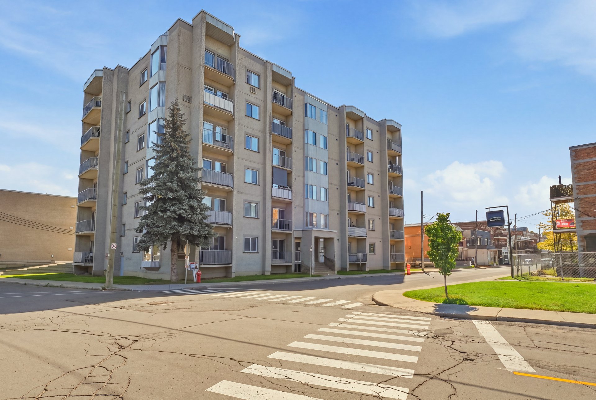 MLS: 18570996