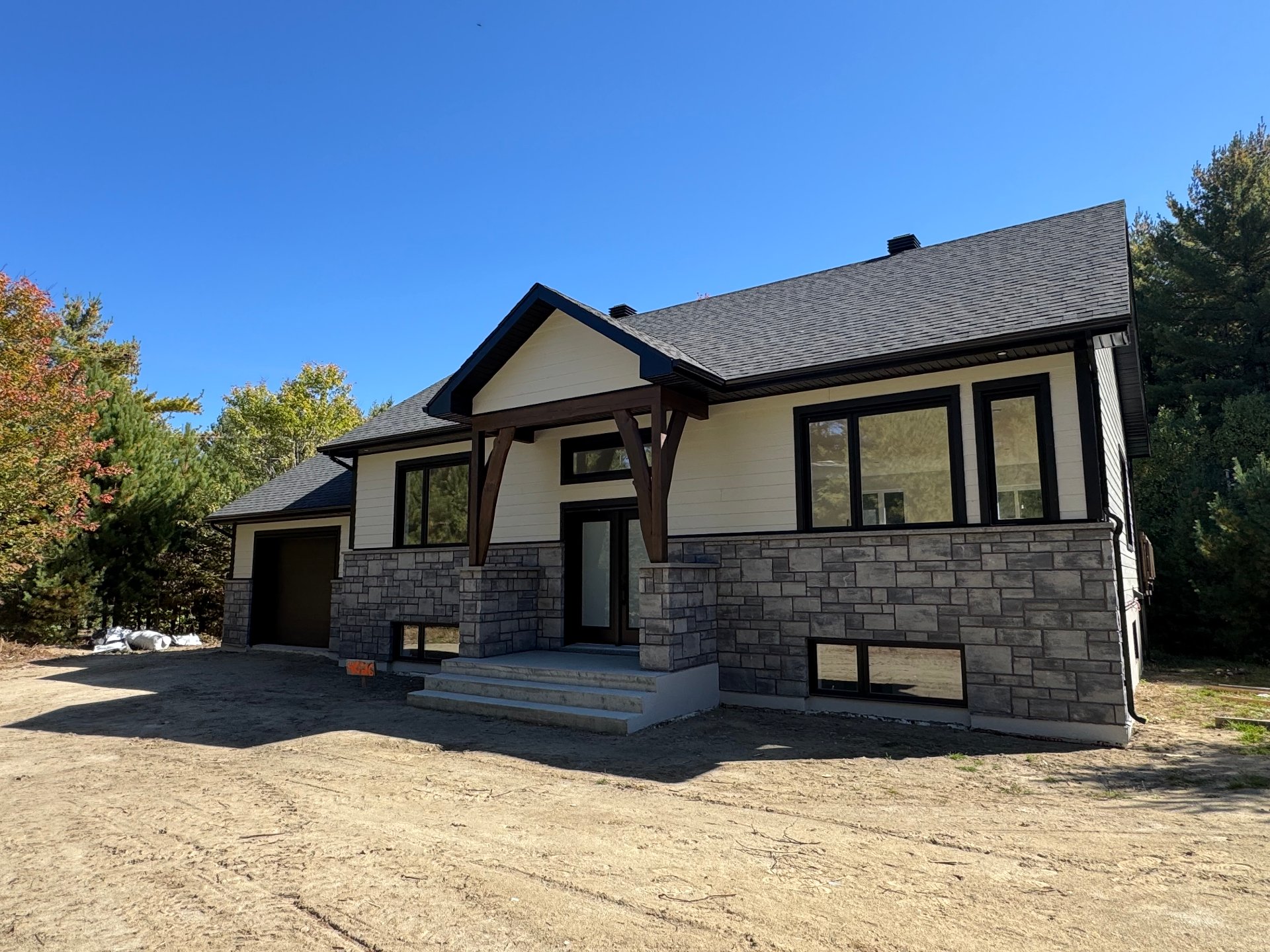MLS: 22824633