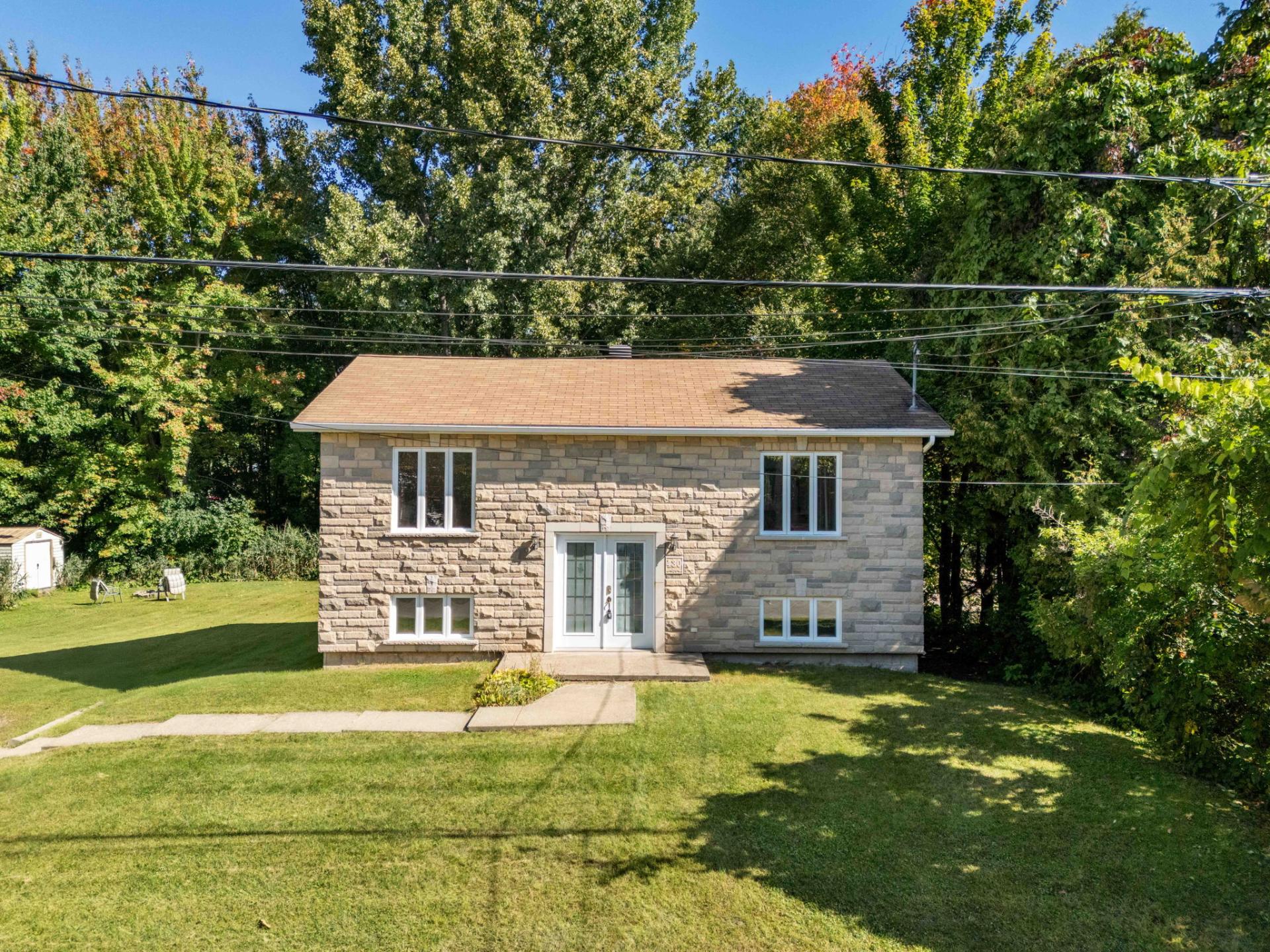 MLS: 24890647