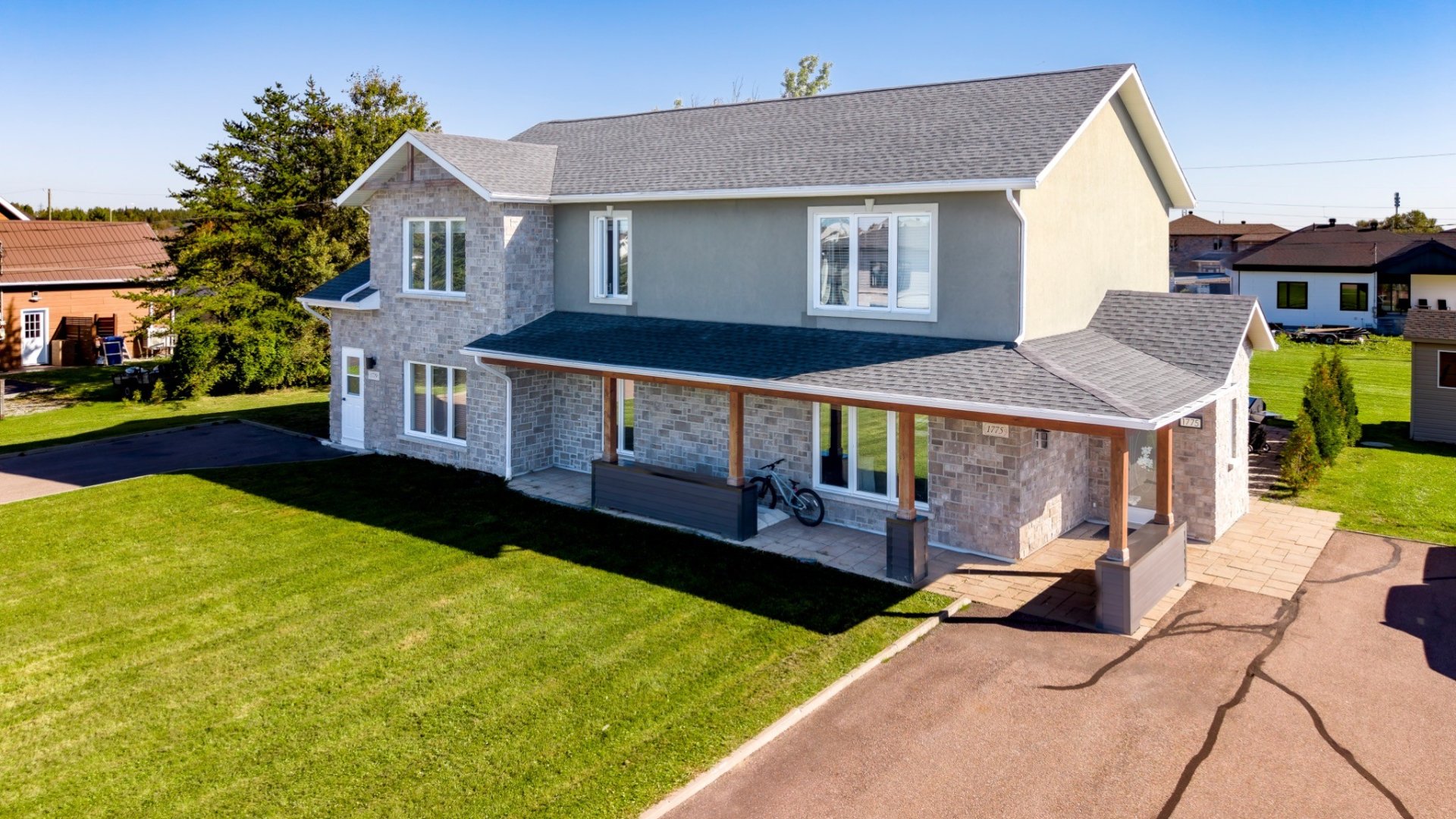 MLS: 23631693