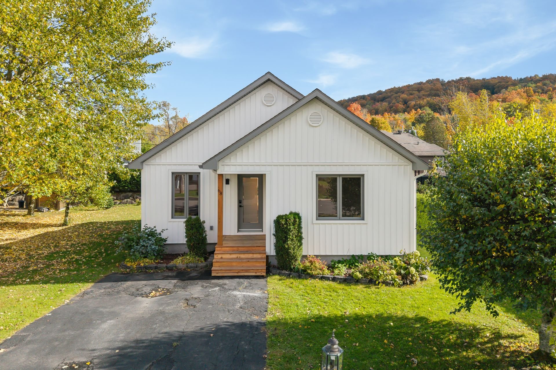 MLS: 19724856