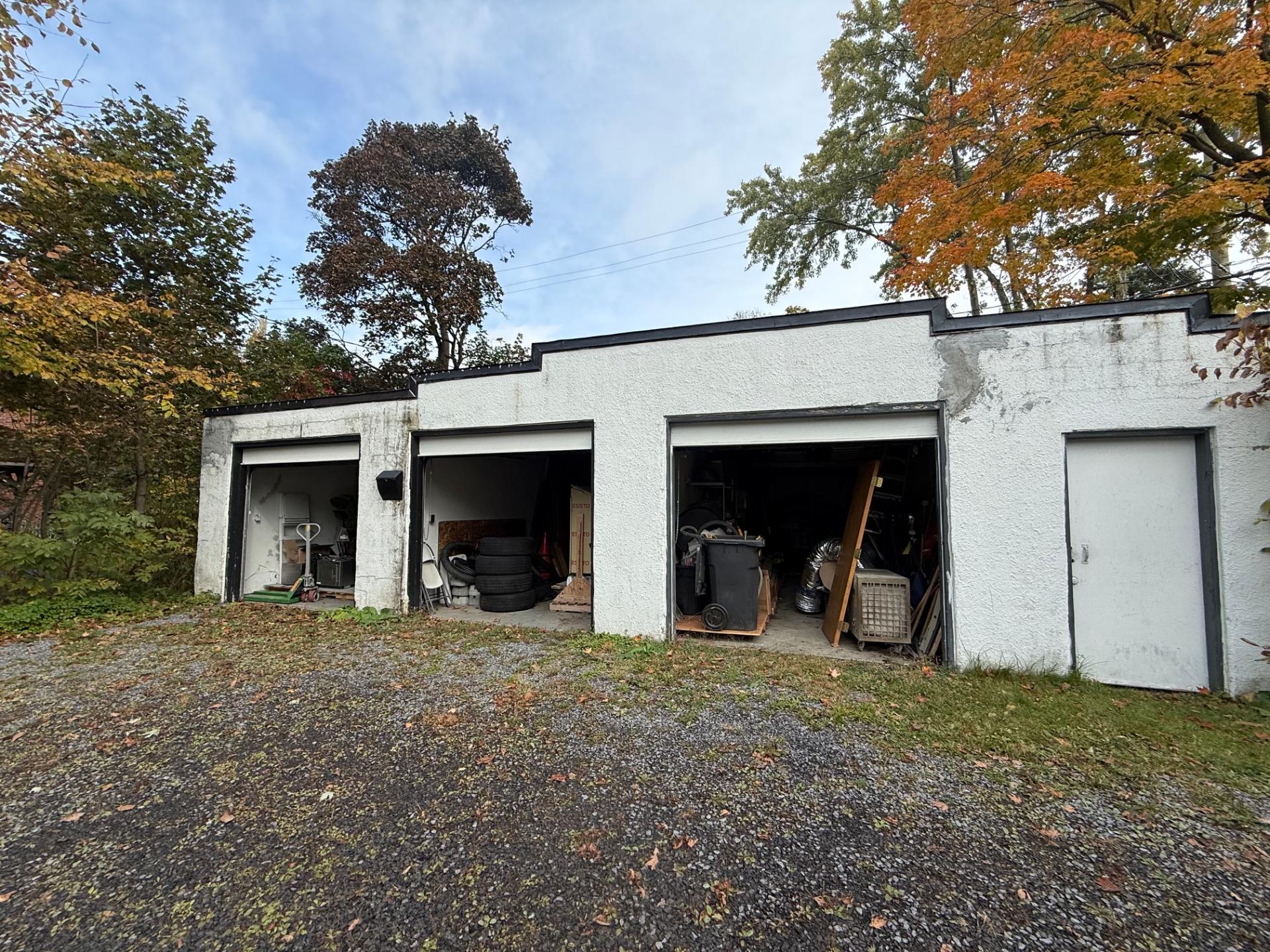 MLS: 18518059