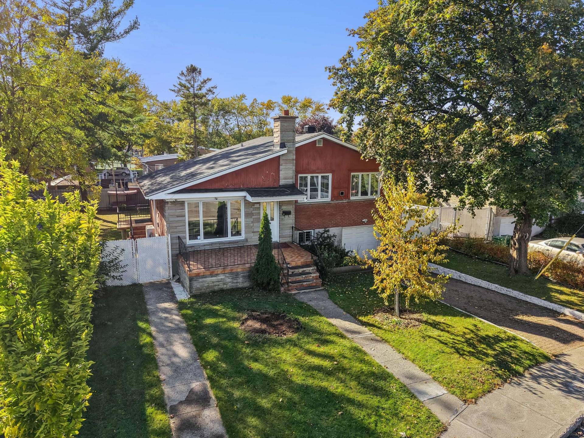 MLS: 28617346