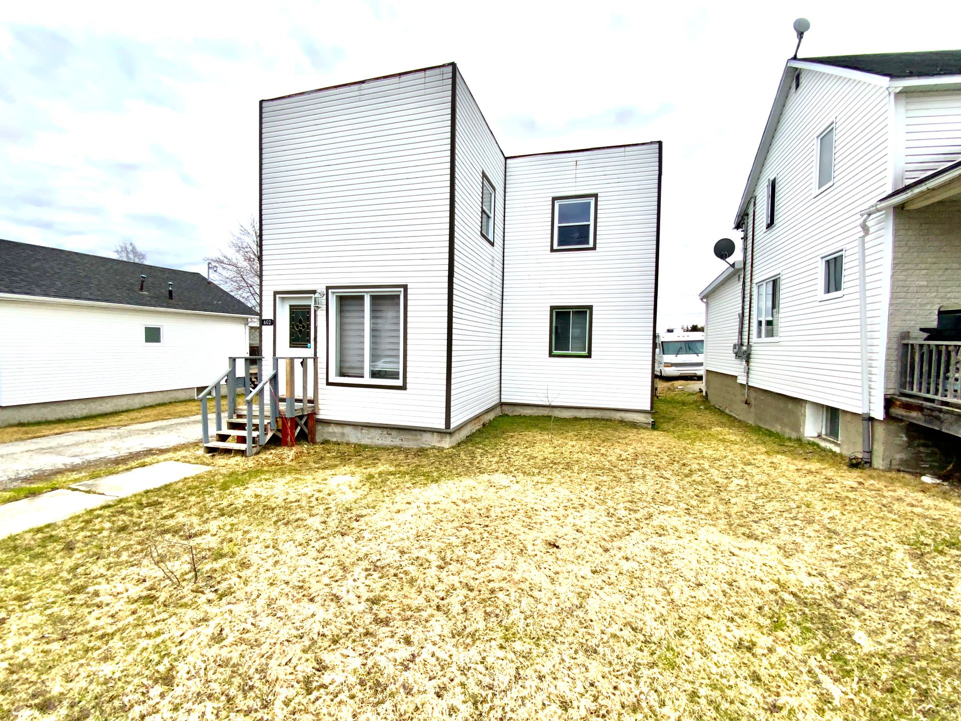 MLS: 16002979