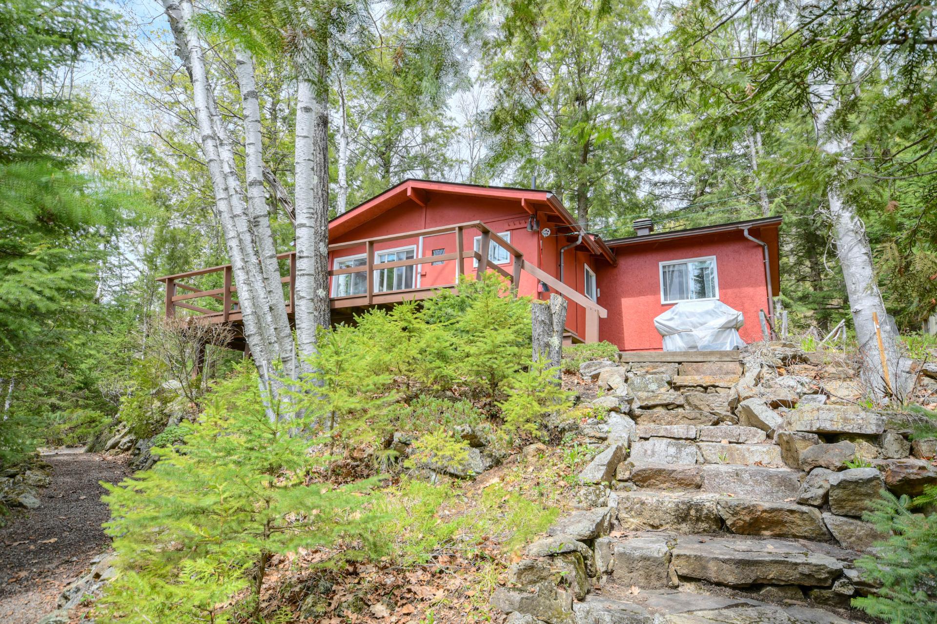 MLS: 22309742