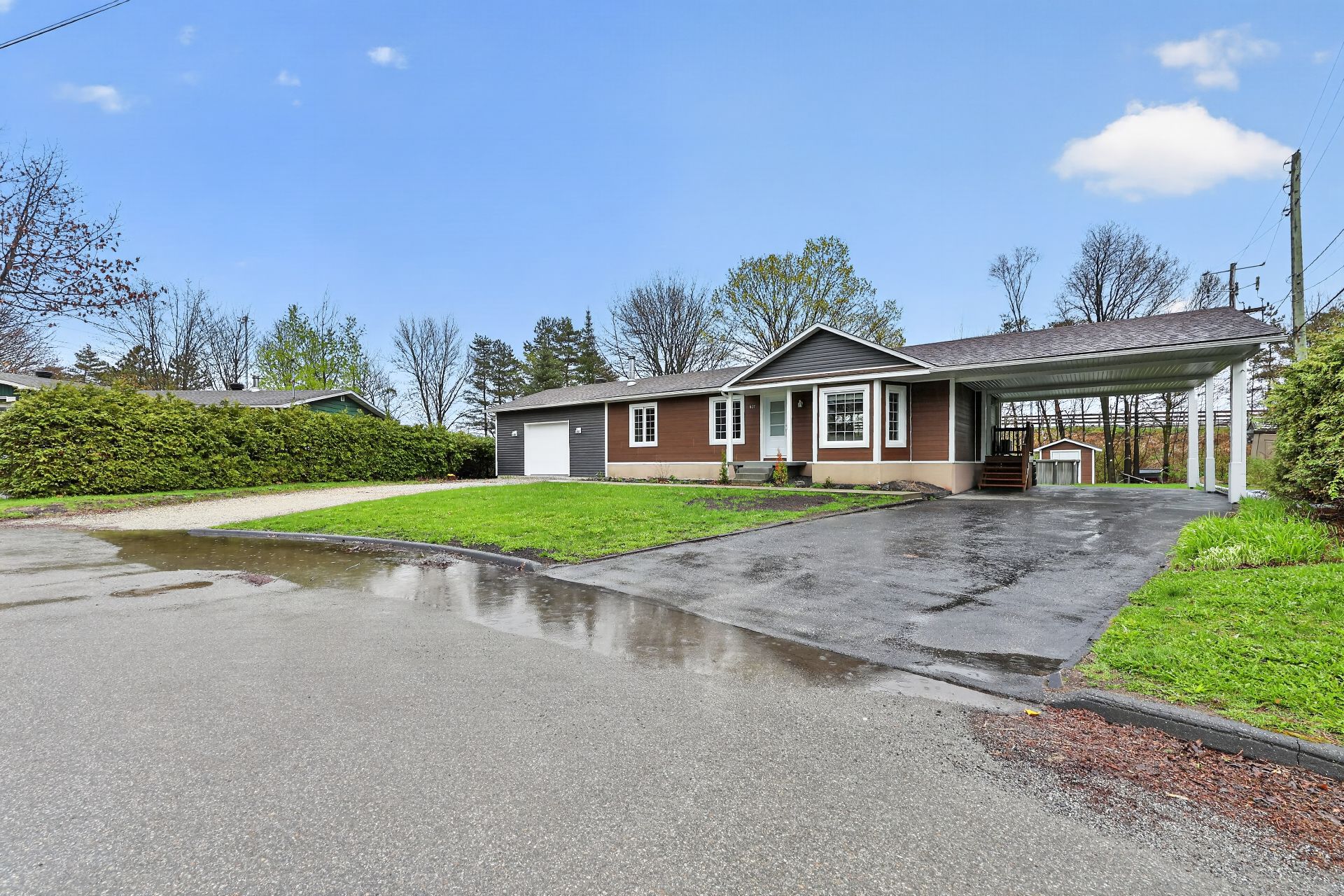 MLS: 24819759