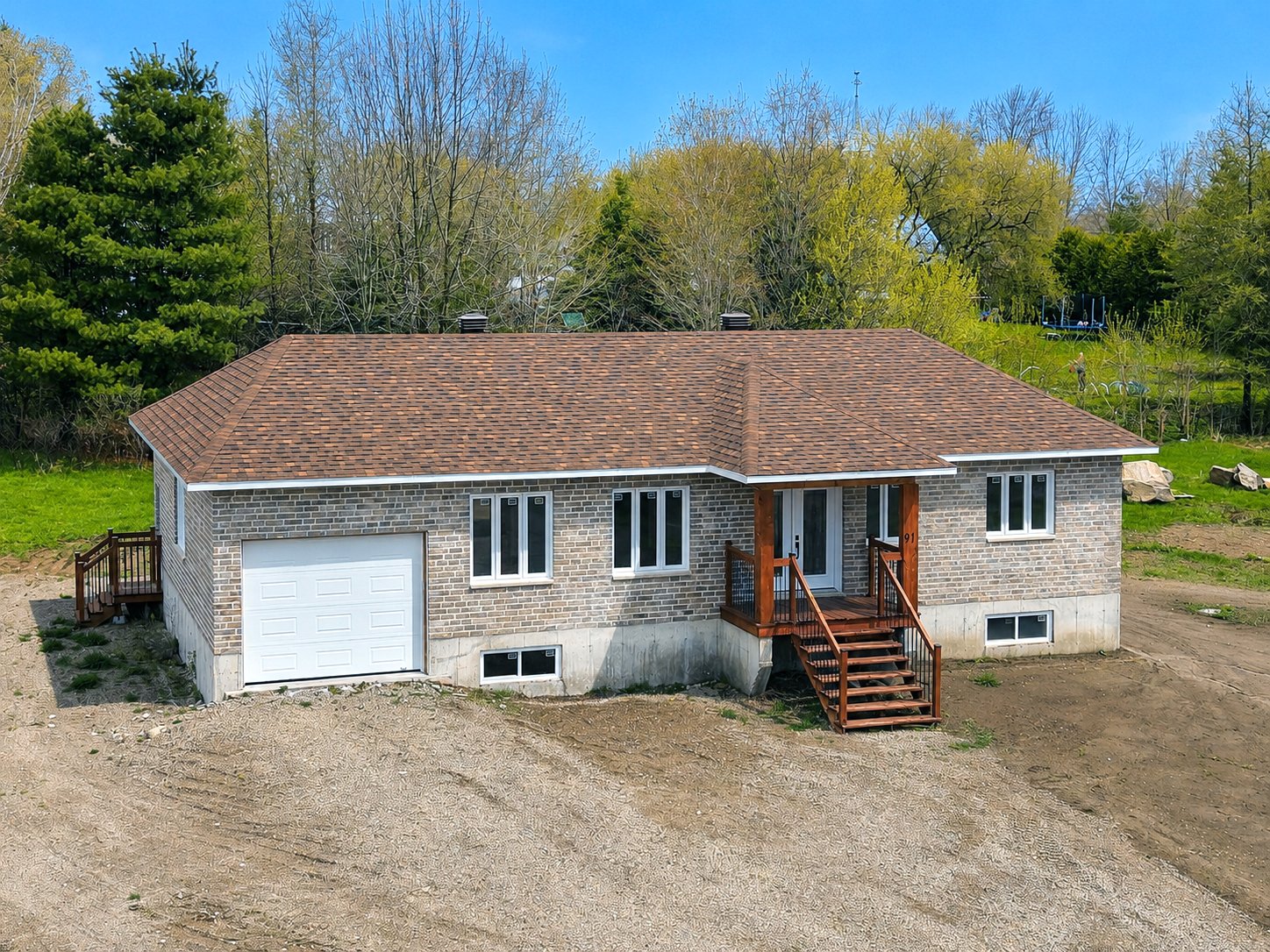 MLS: 16598449