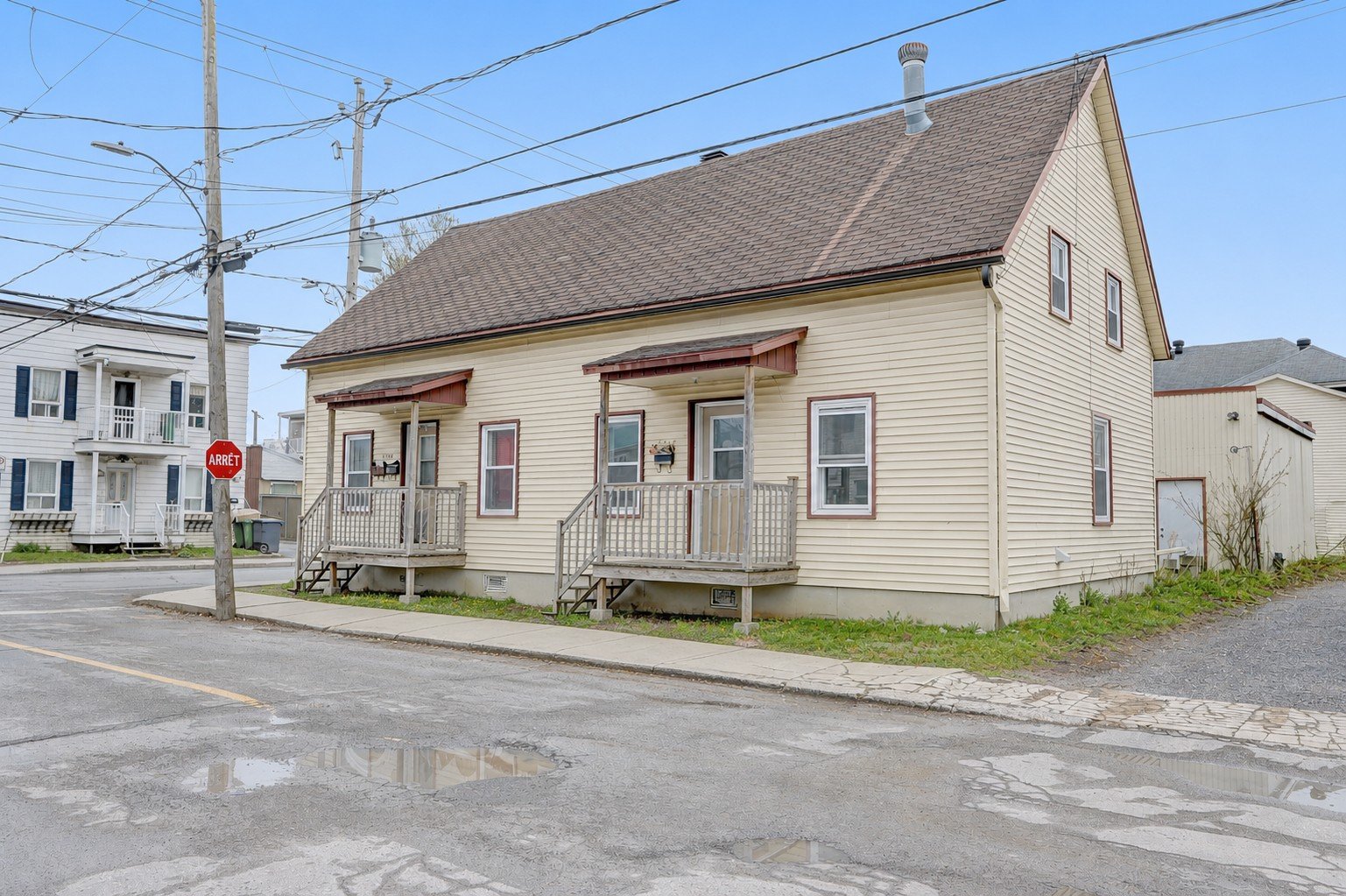 MLS: 14261588