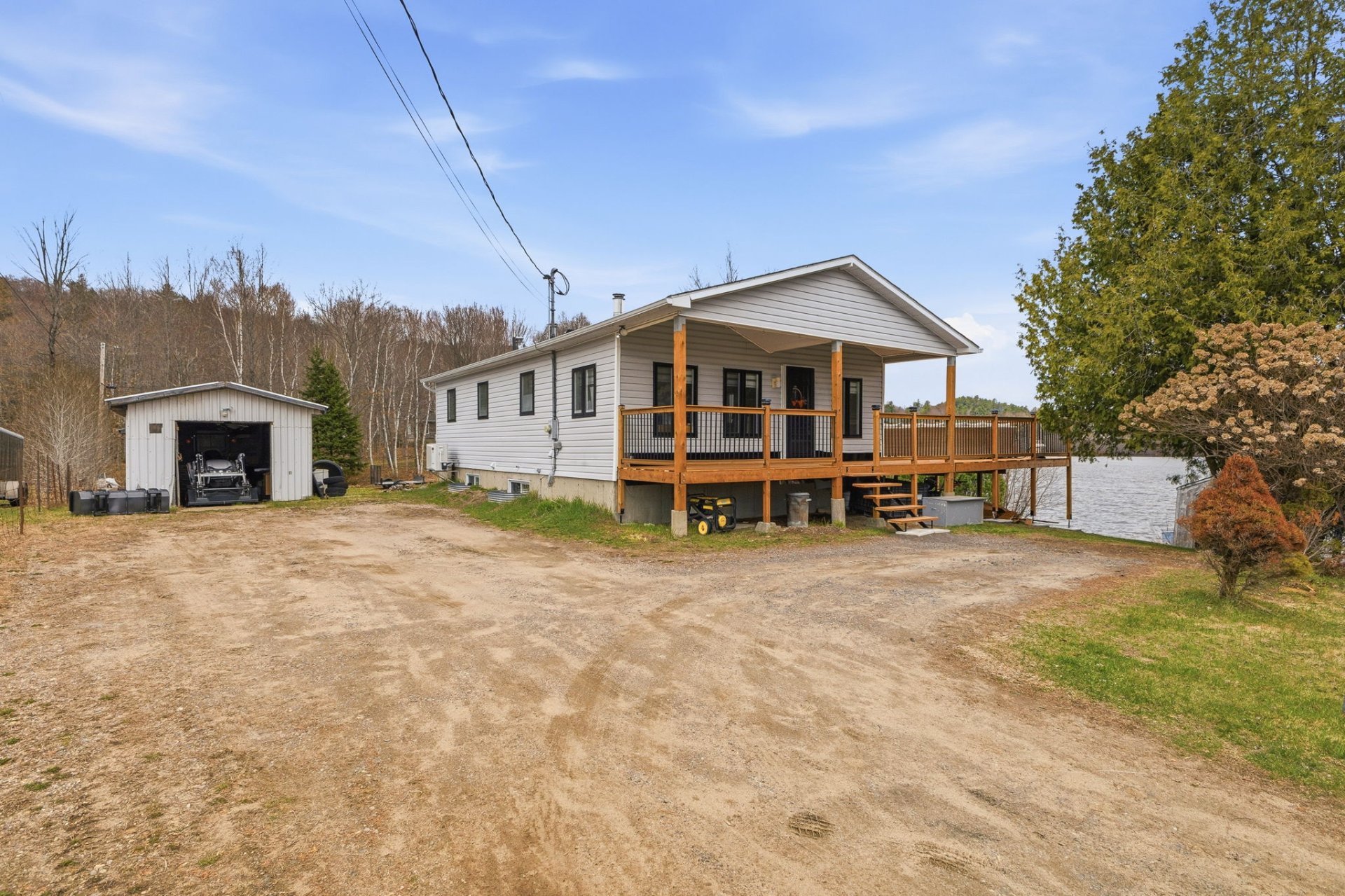 MLS: 21873743