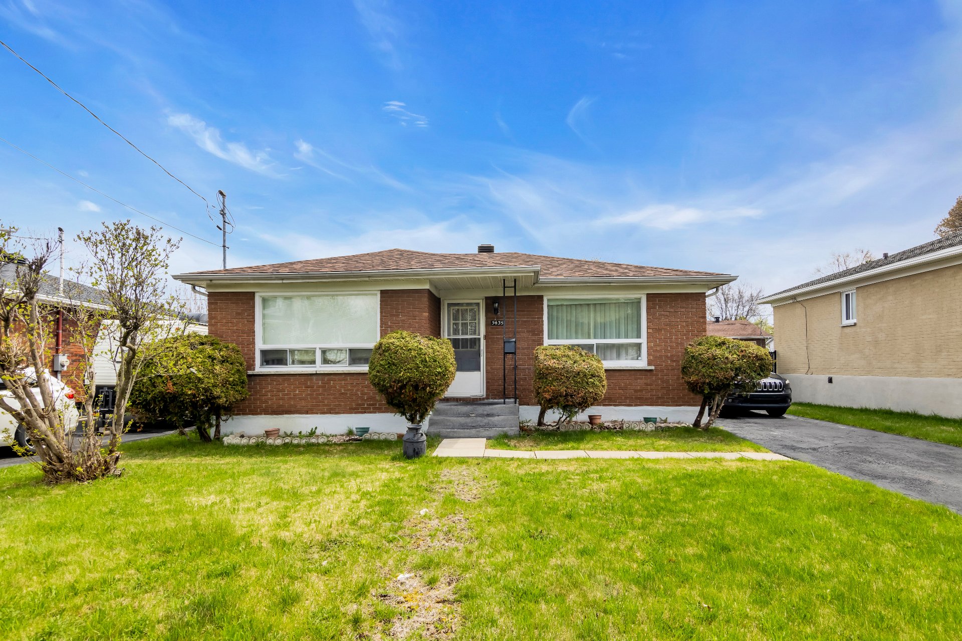 MLS: 21962247