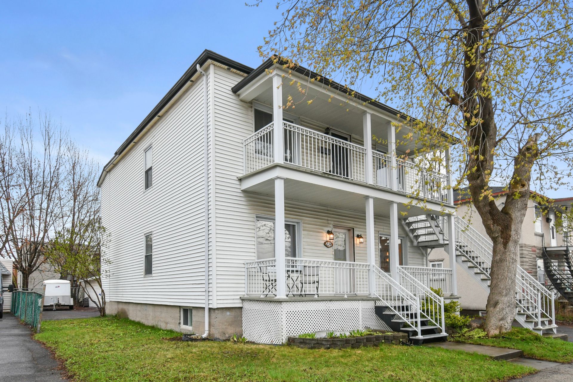 MLS: 16198331