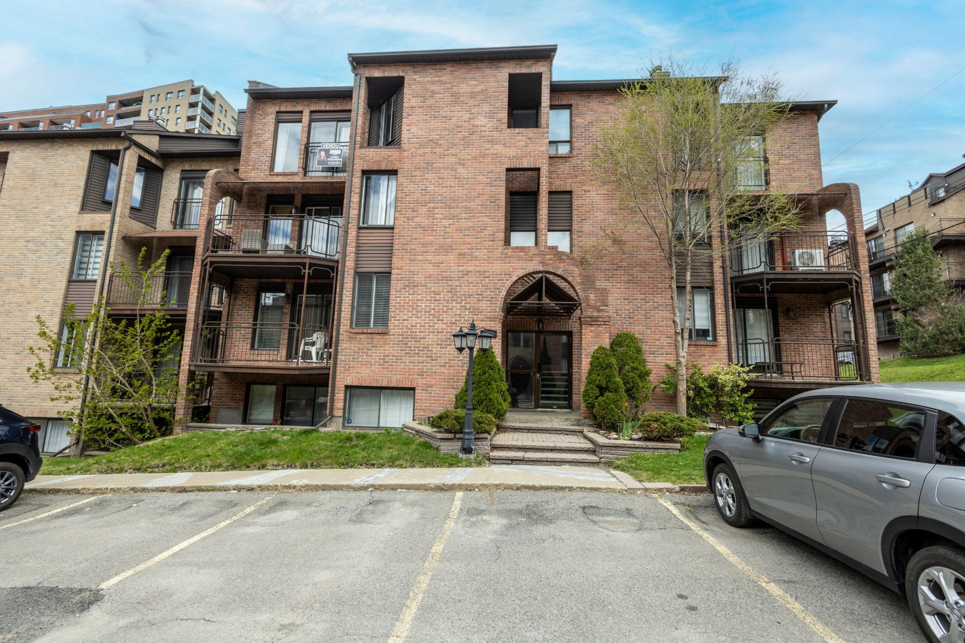 MLS: 15904327
