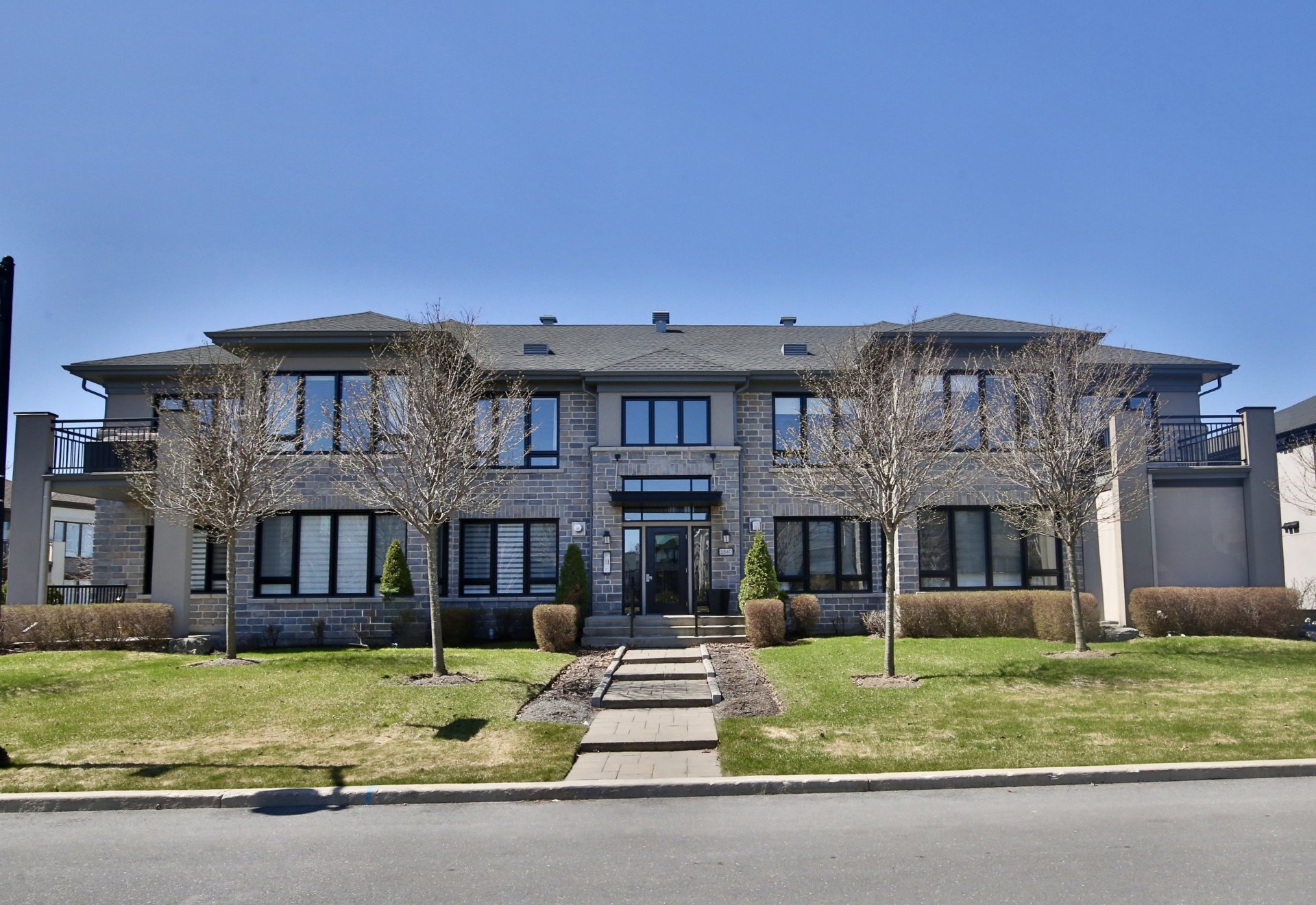 MLS: 16929293