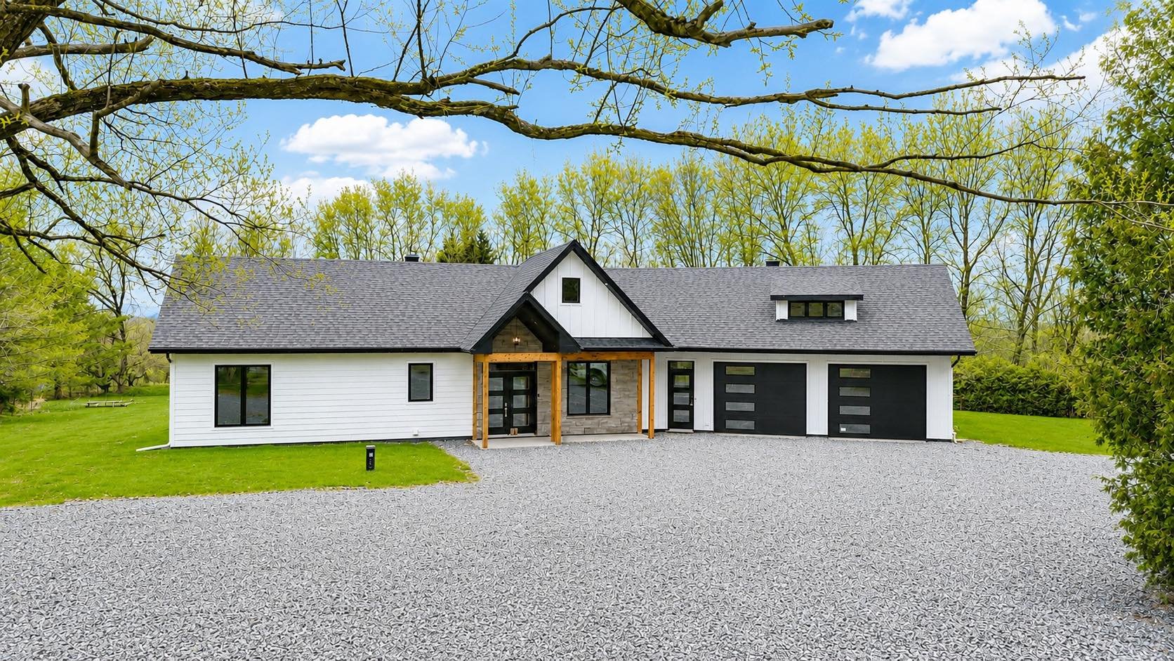 MLS: 16896334