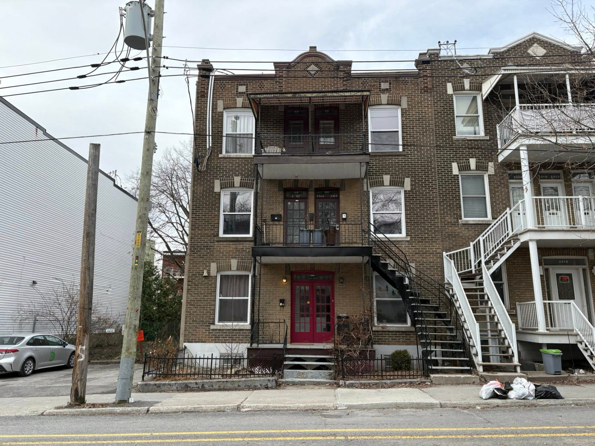 MLS: 21783308