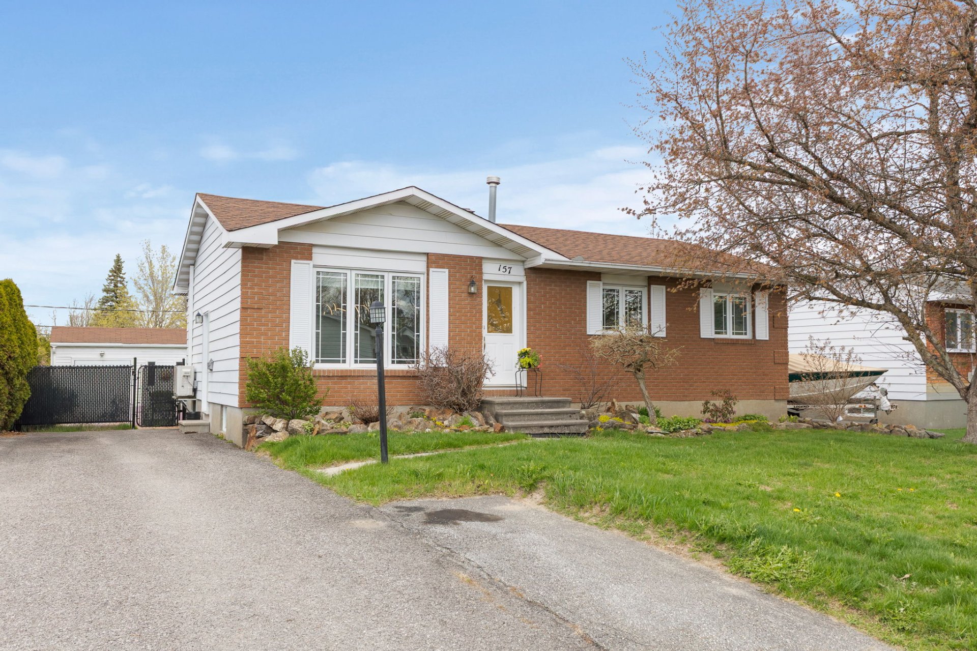 MLS: 18574081