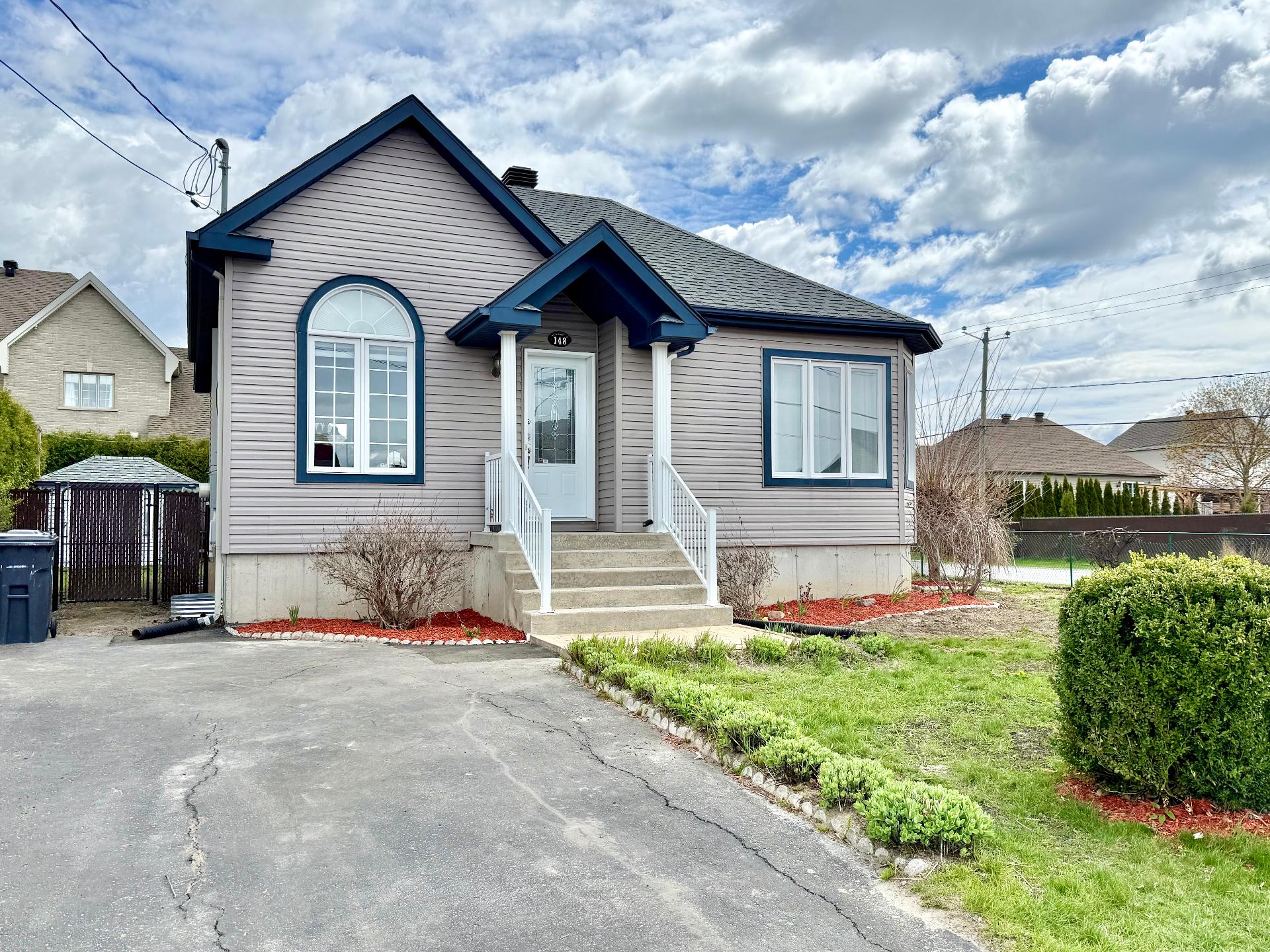 MLS: 16146001
