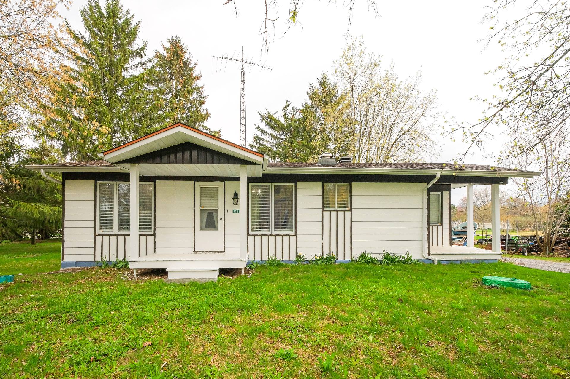 MLS: 21863957