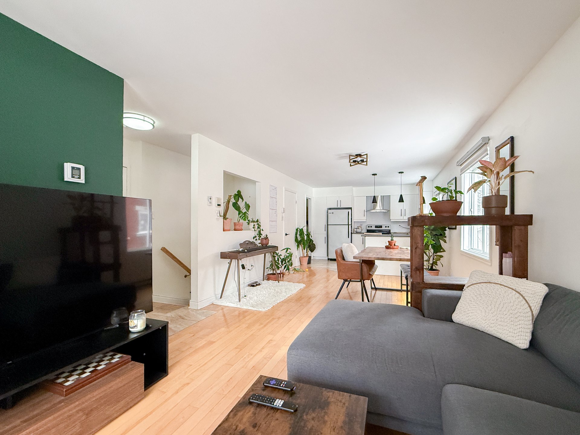 MLS: 18381727