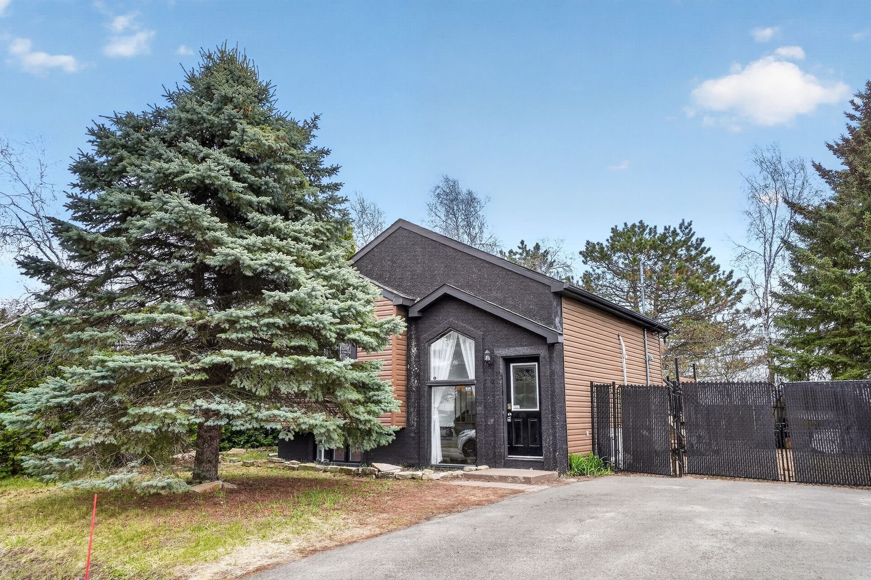MLS: 16089520