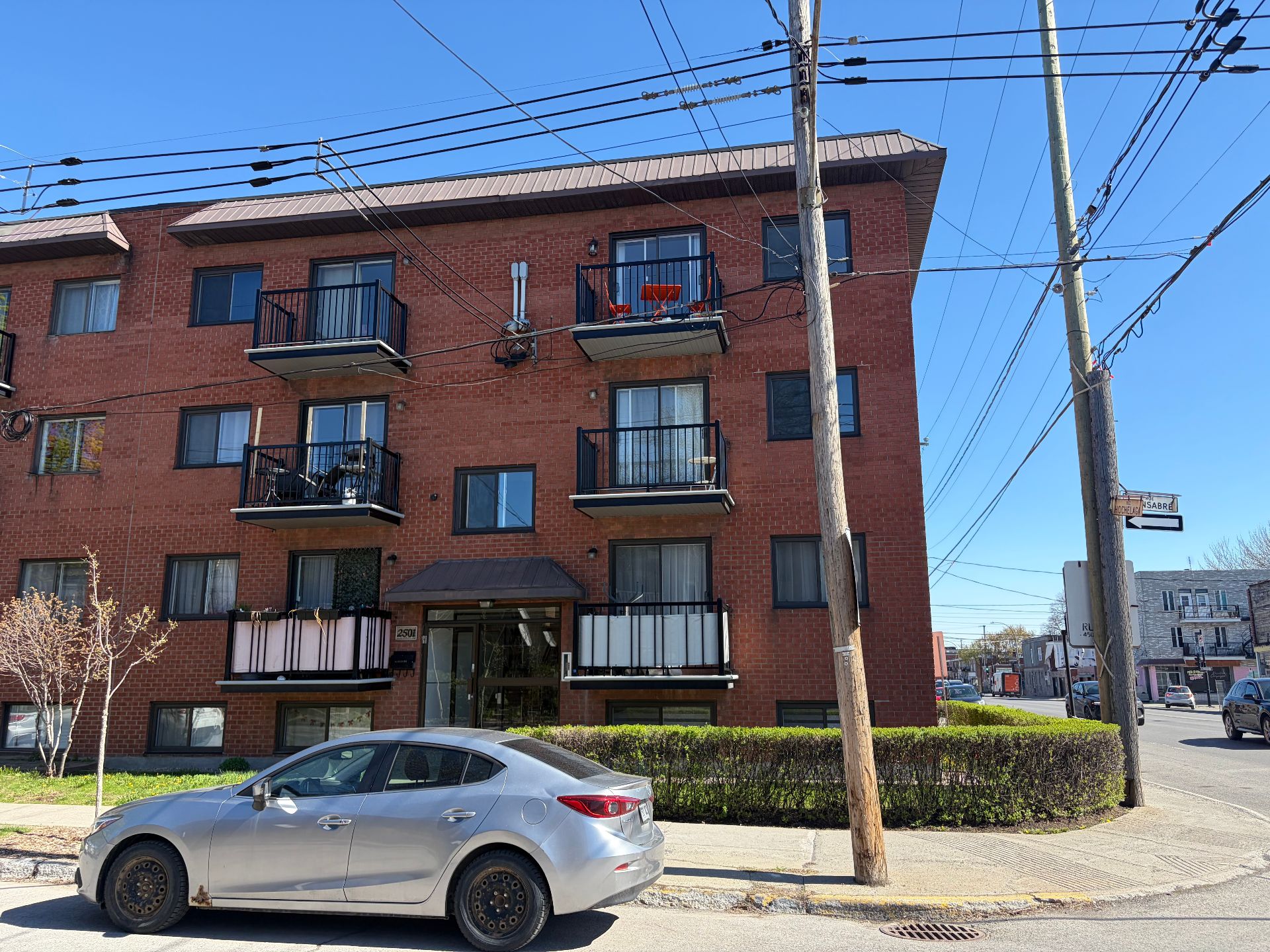 MLS: 18046911