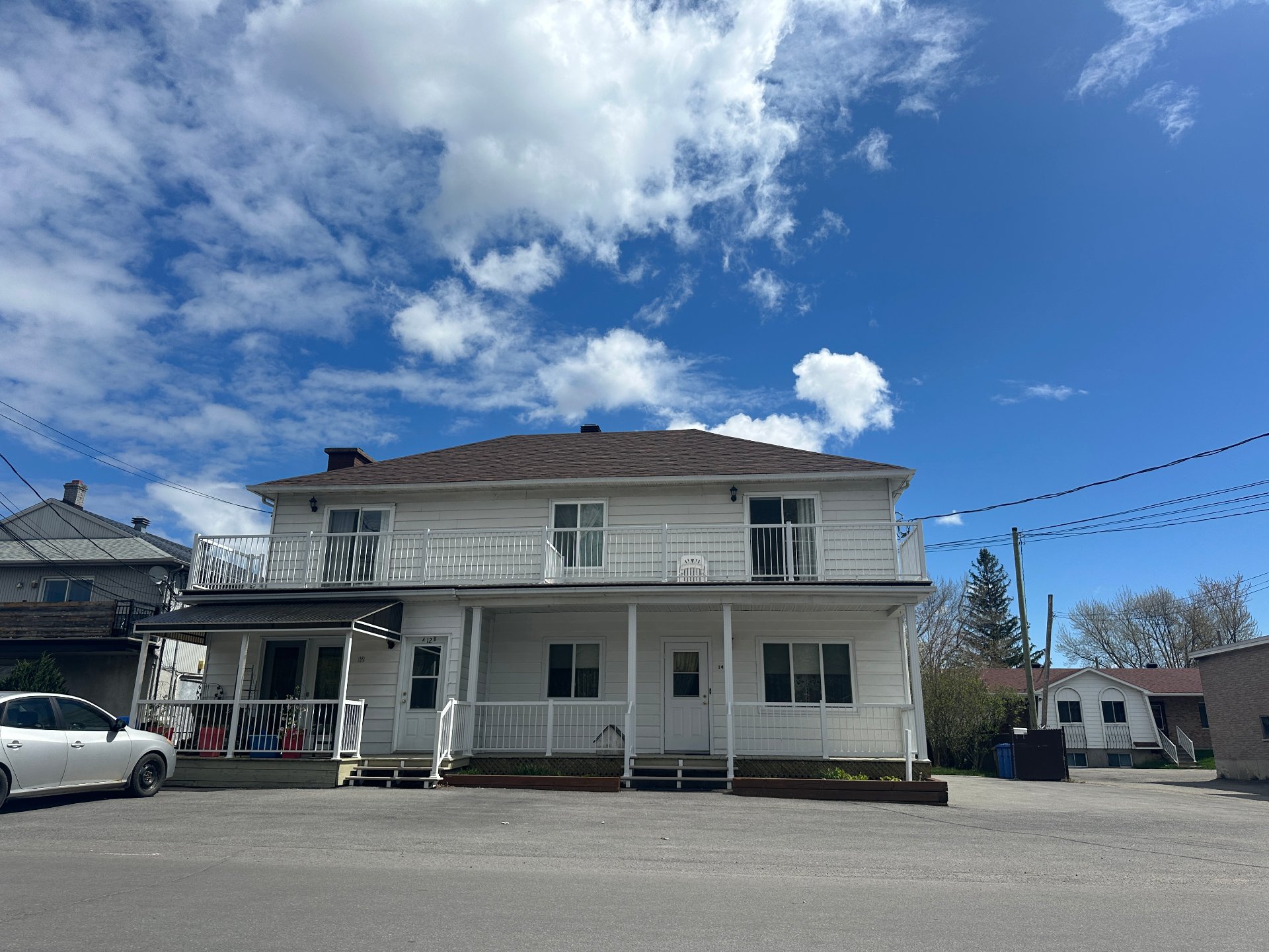 MLS: 28631038
