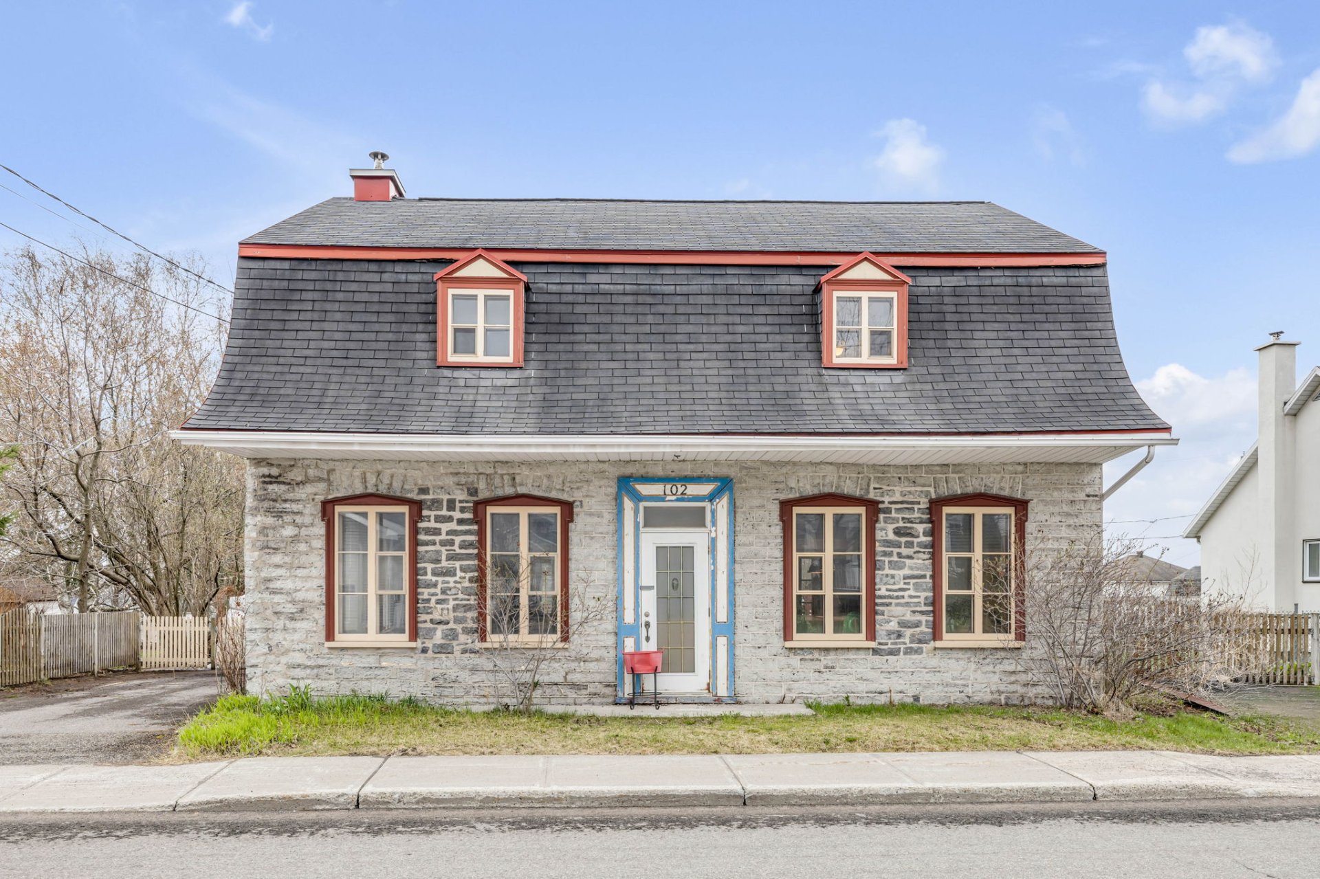 MLS: 18153008