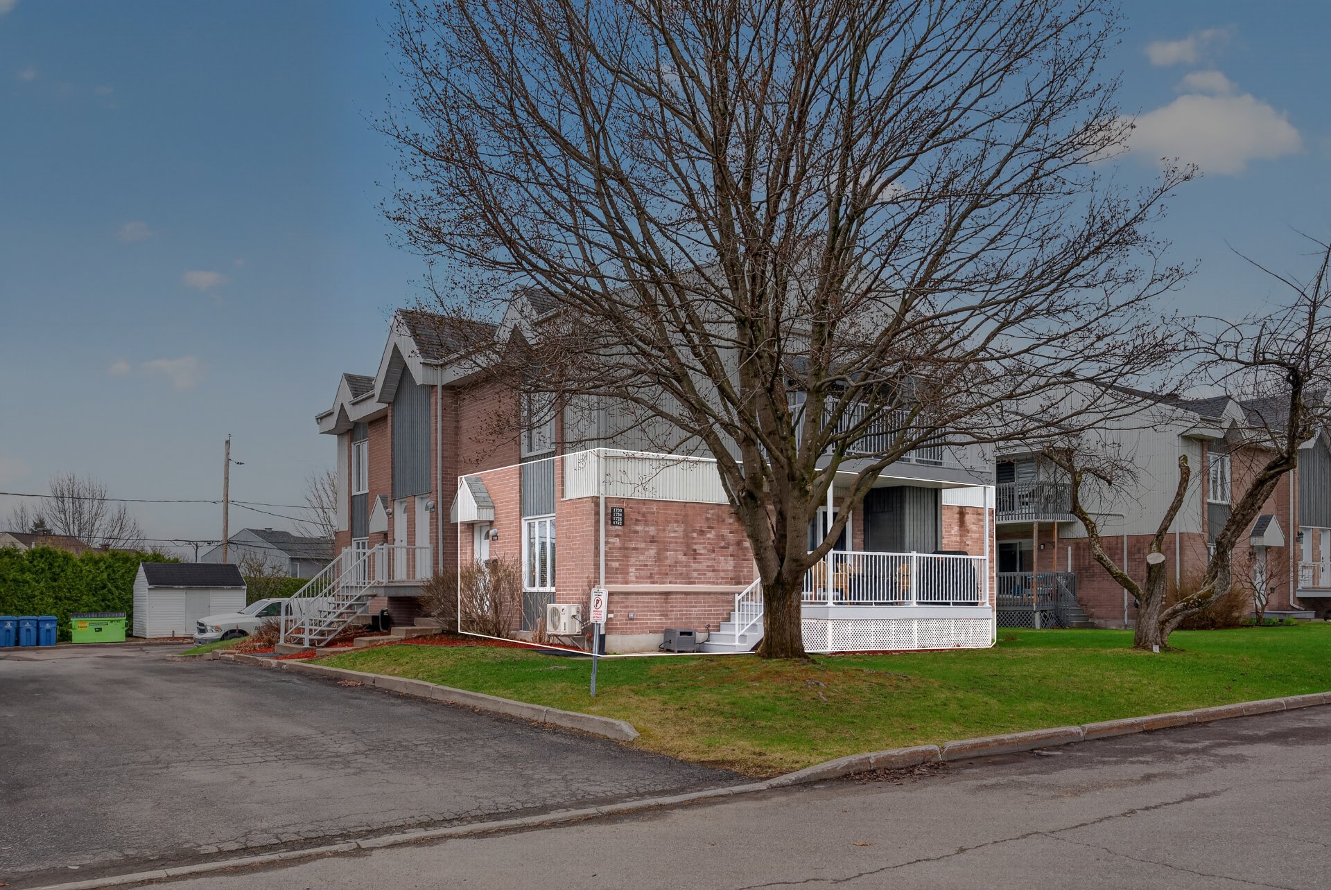 MLS: 26092985