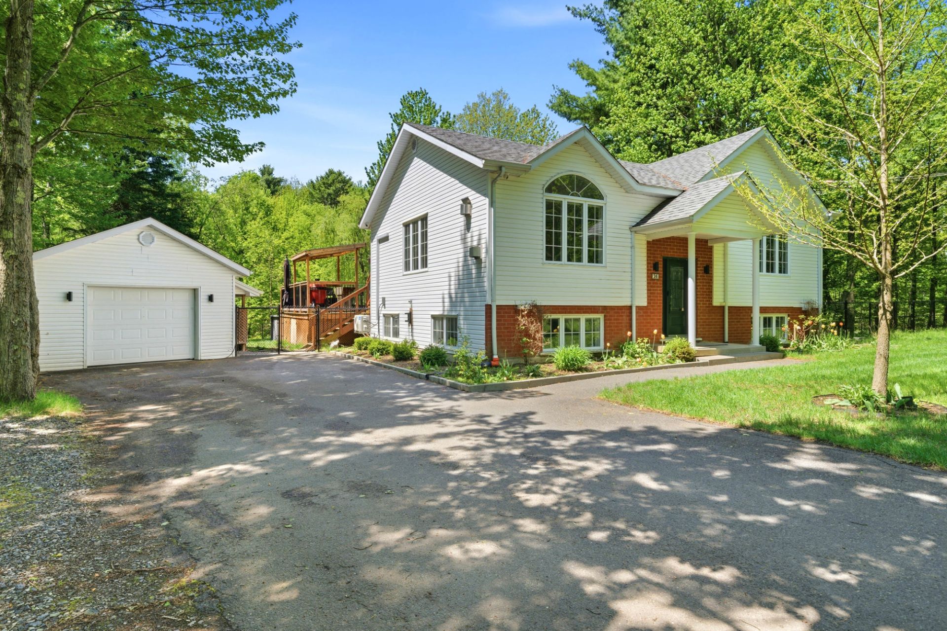 MLS: 12924533