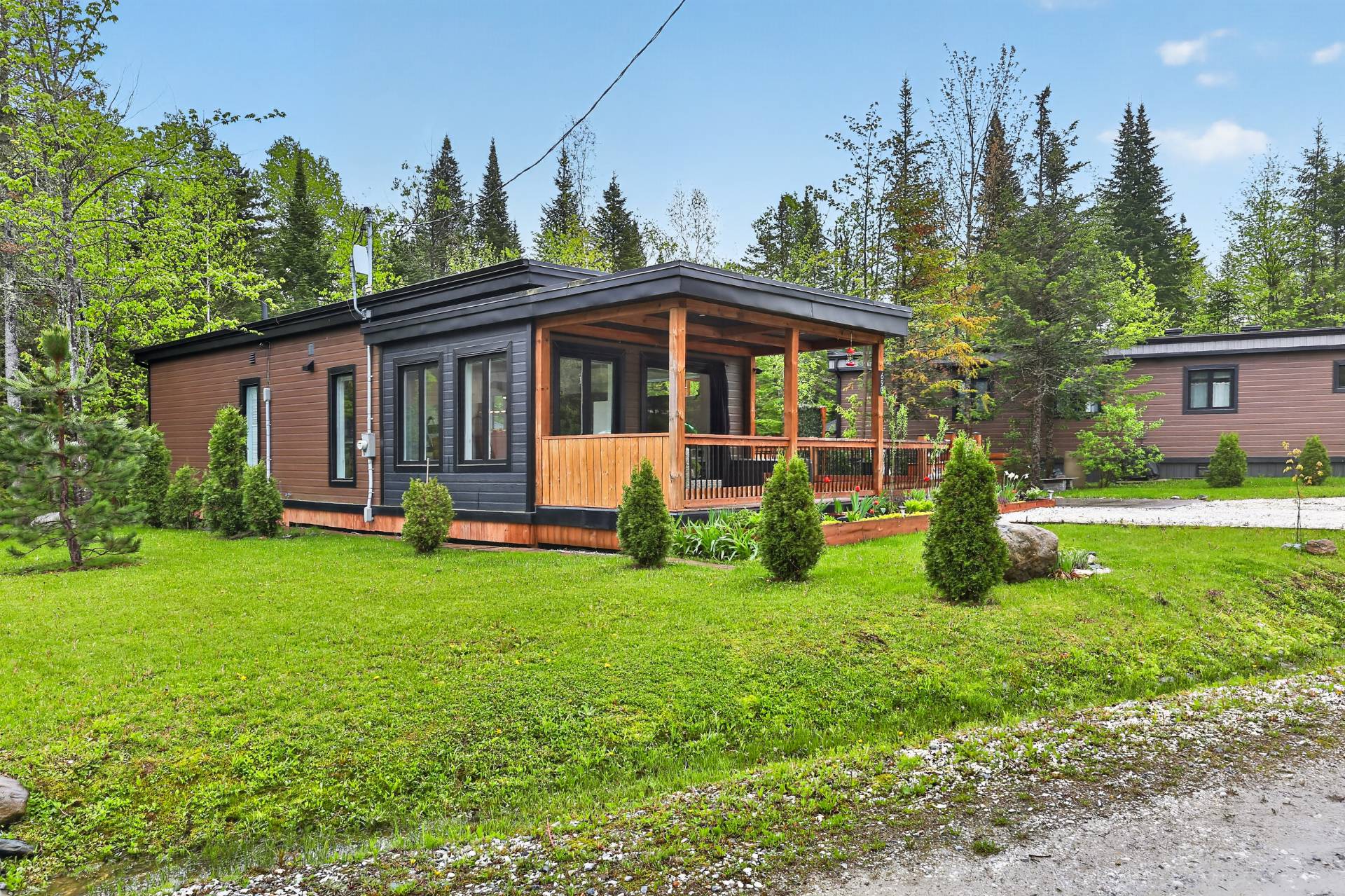MLS: 10063051