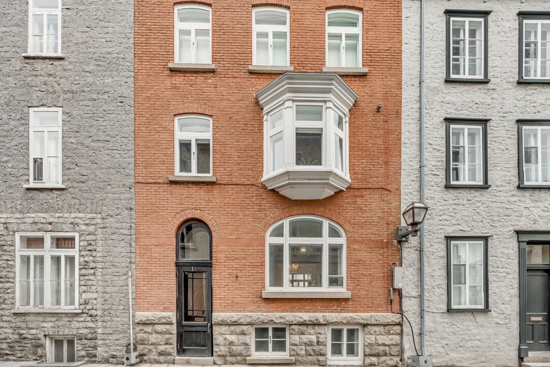 MLS: 18562558