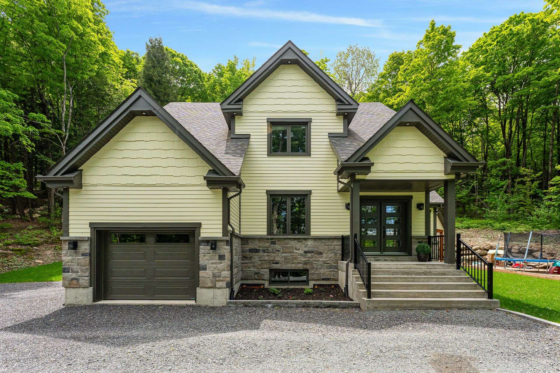 MLS: 17636339