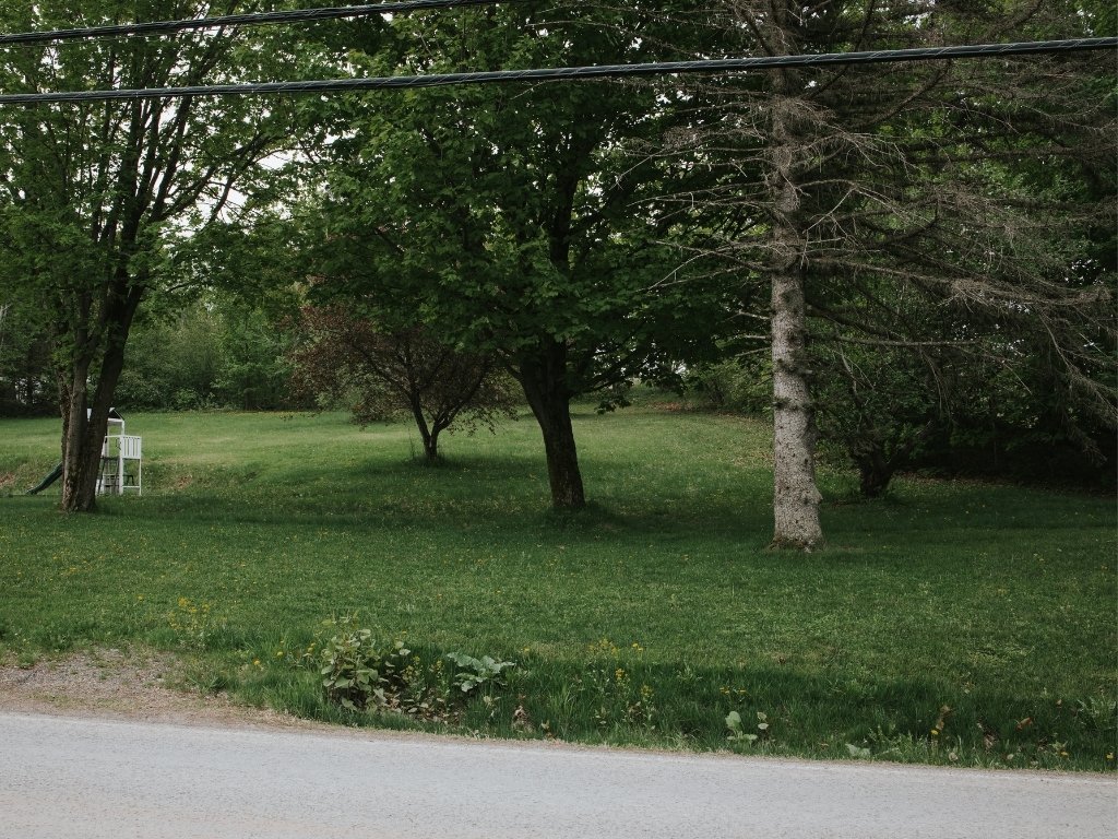 MLS: 27947396